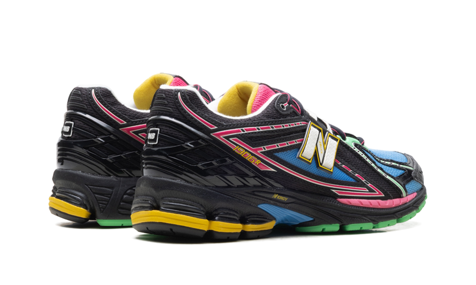 1906r "Black / pink - footlocker exclusive" U1906RDM