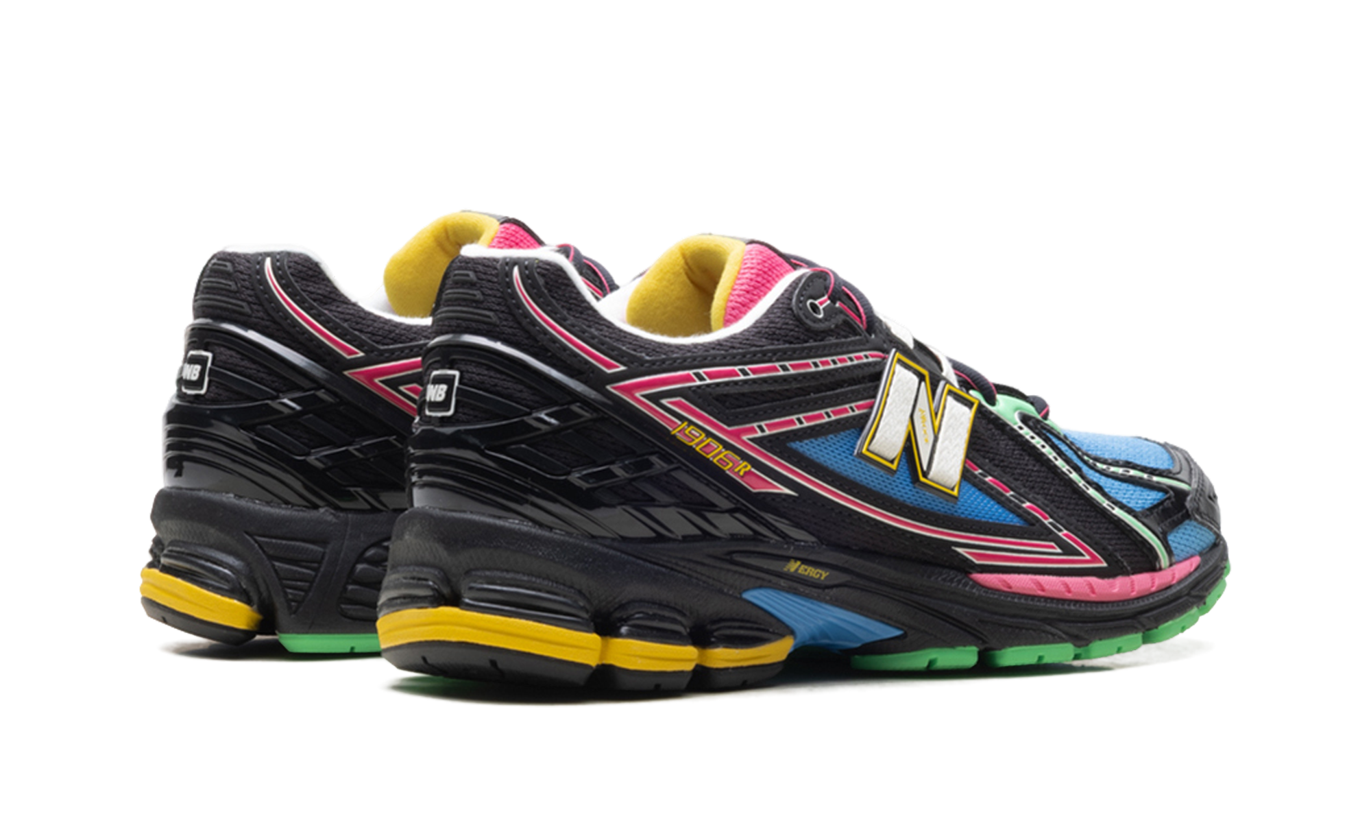 1906r "Black / pink - footlocker exclusive" U1906RDM