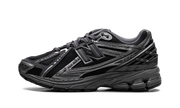 1906r "Phantom dark grey metallic silver" M1906RES