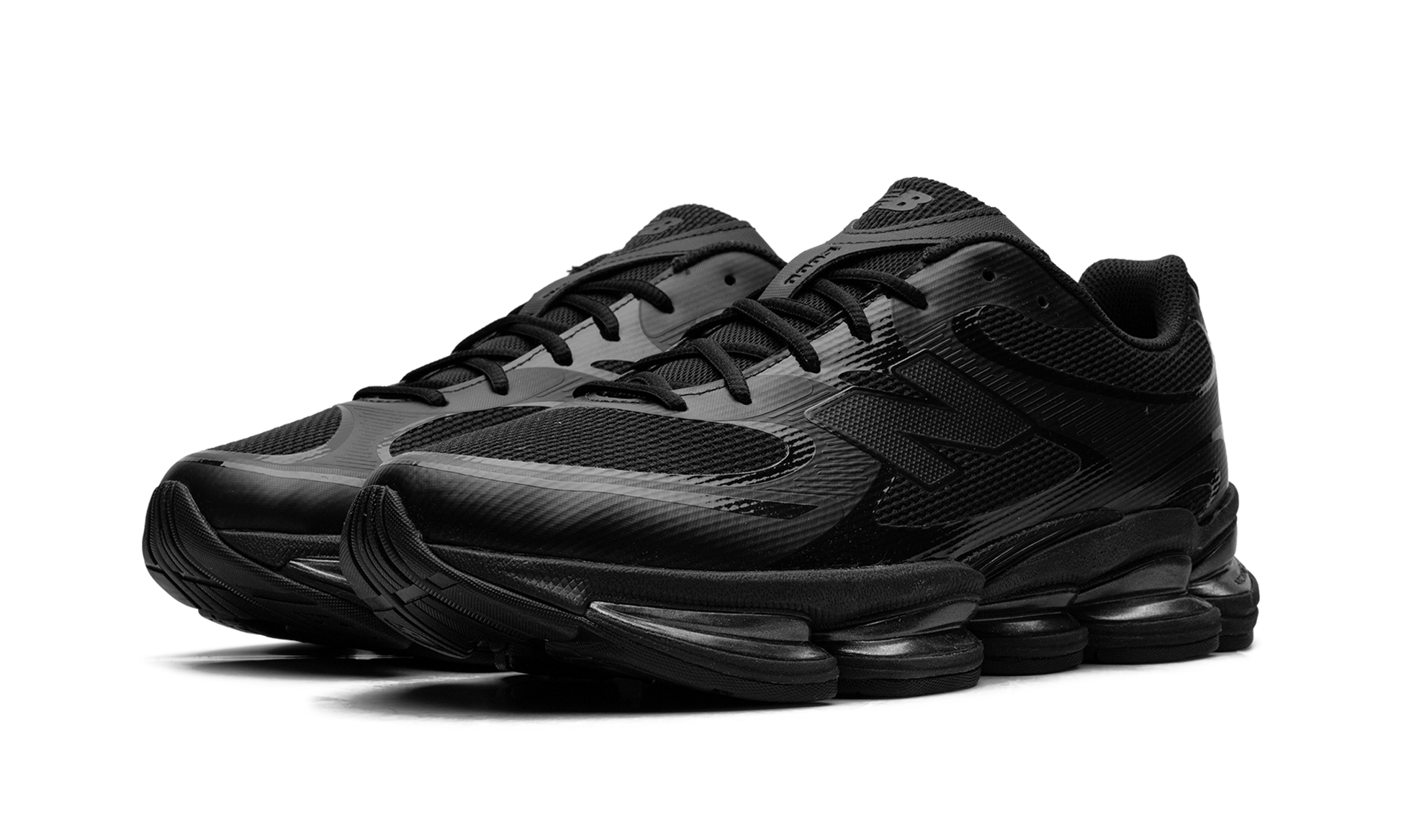 2000 "Triple black" U2000ETB