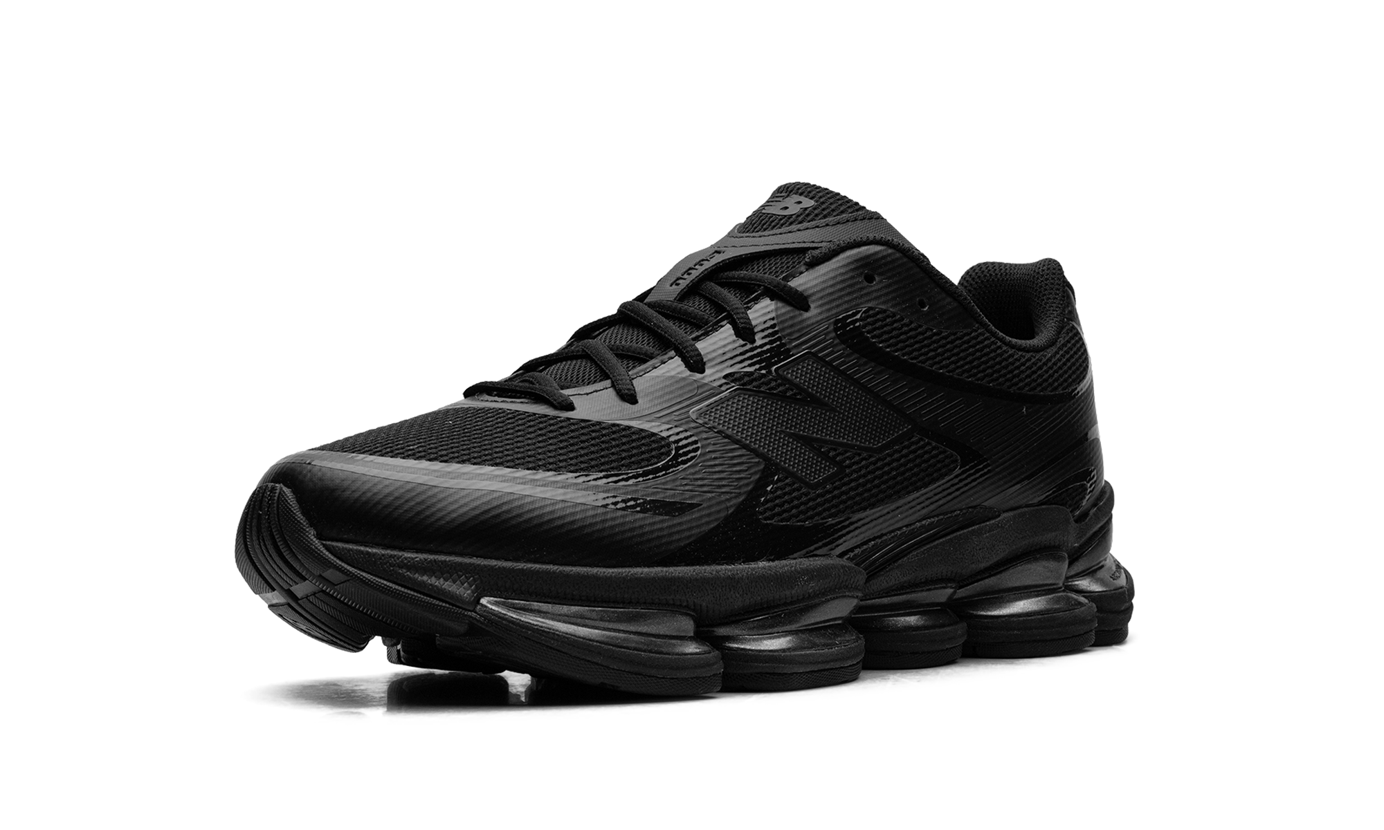 2000 "Triple black" U2000ETB