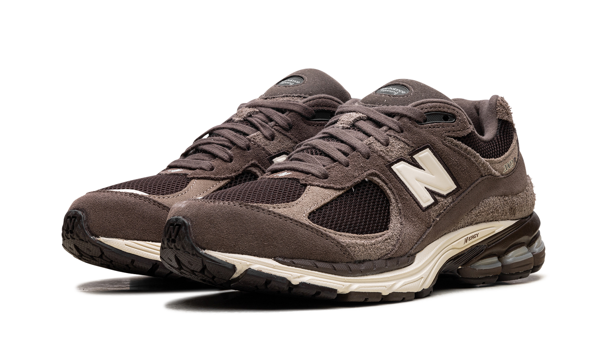 2002r "Shoe palace volcanic rocks brown" M2002RGM