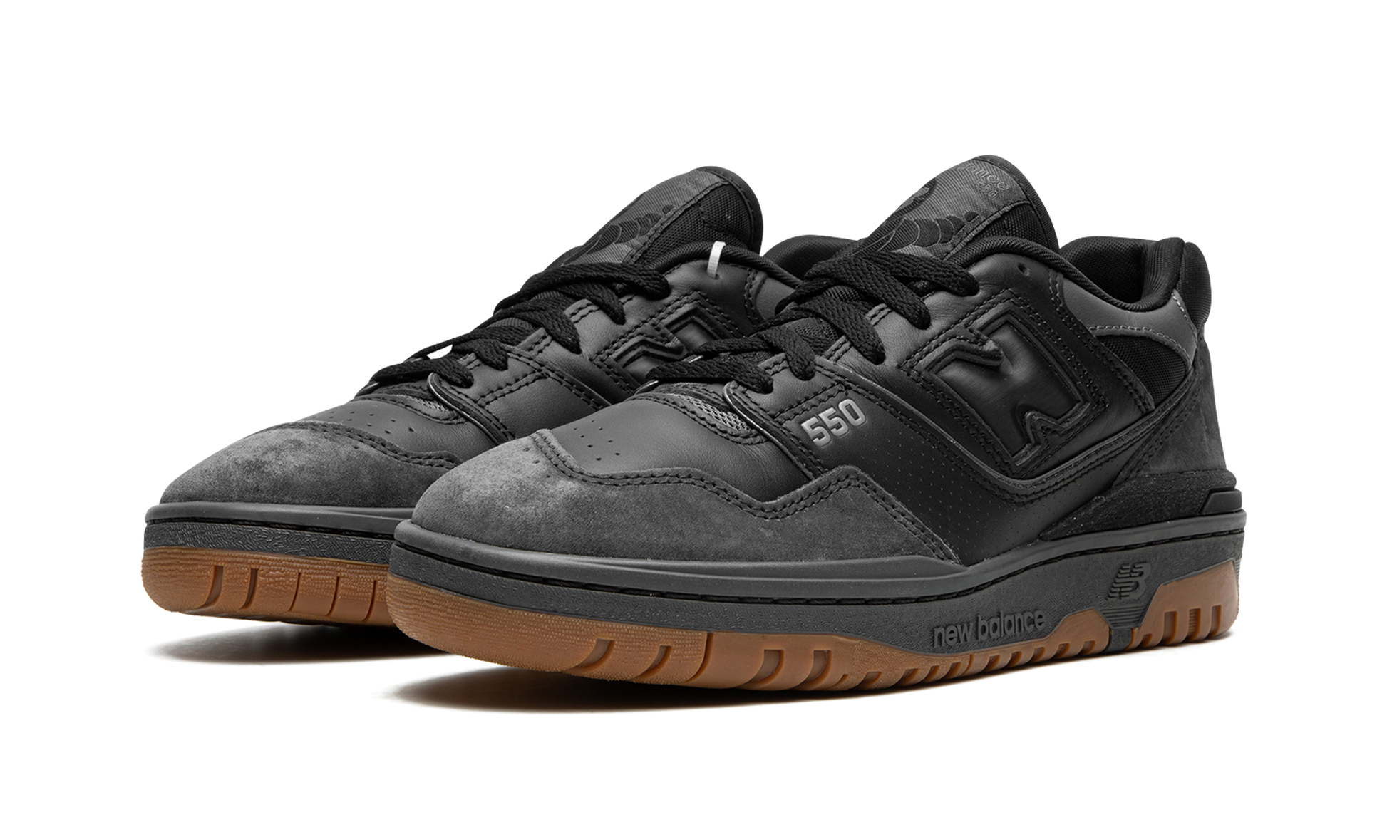 550 "Black/gum"