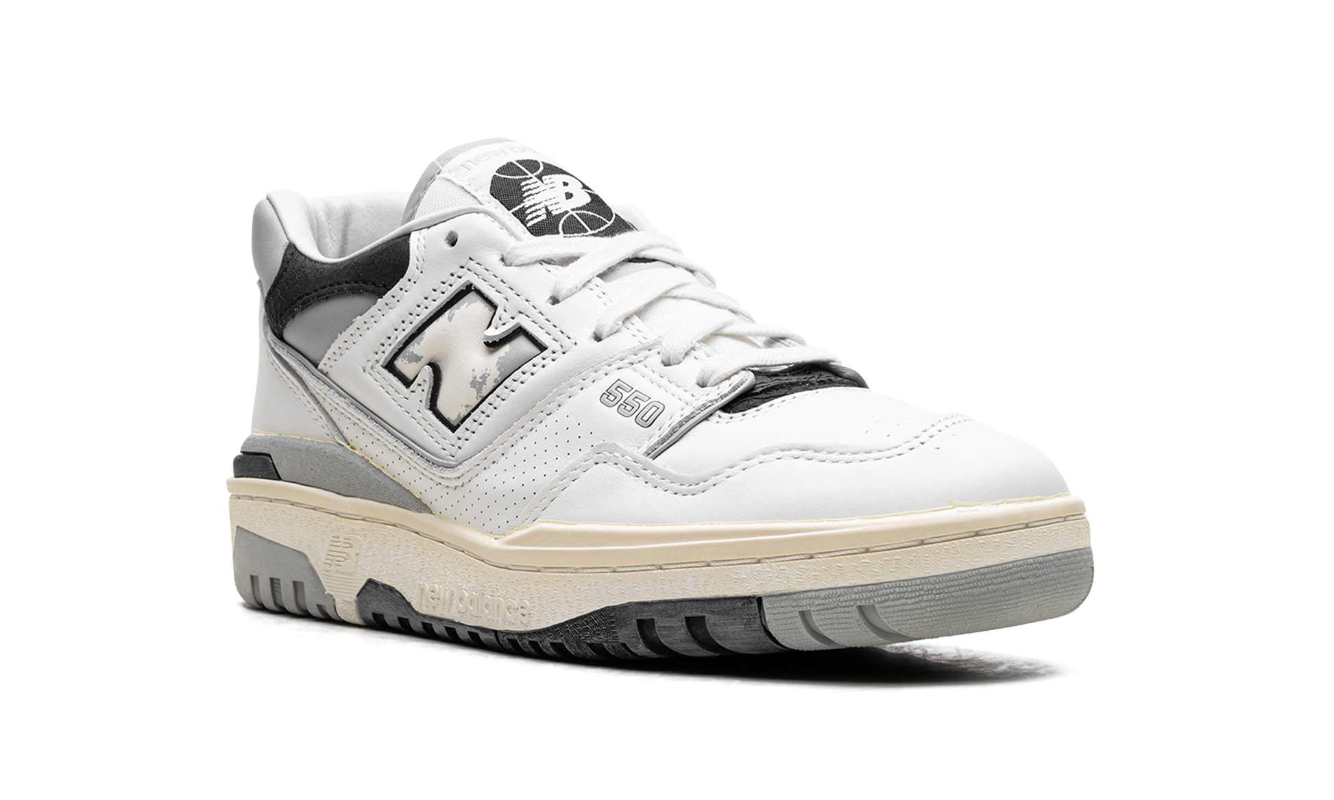 550 "Vintage White Black"