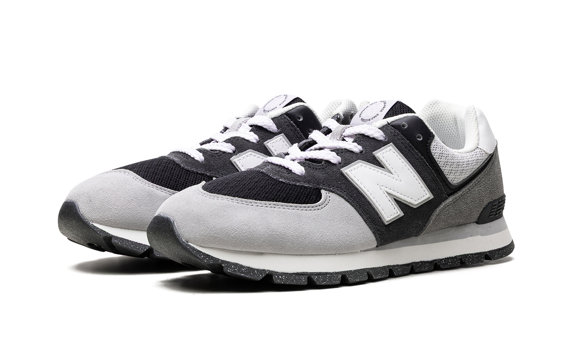 574 GS "Blacktop white" GC574DA2