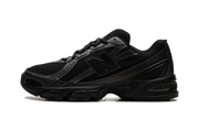 740 "Triple black" U740BO2