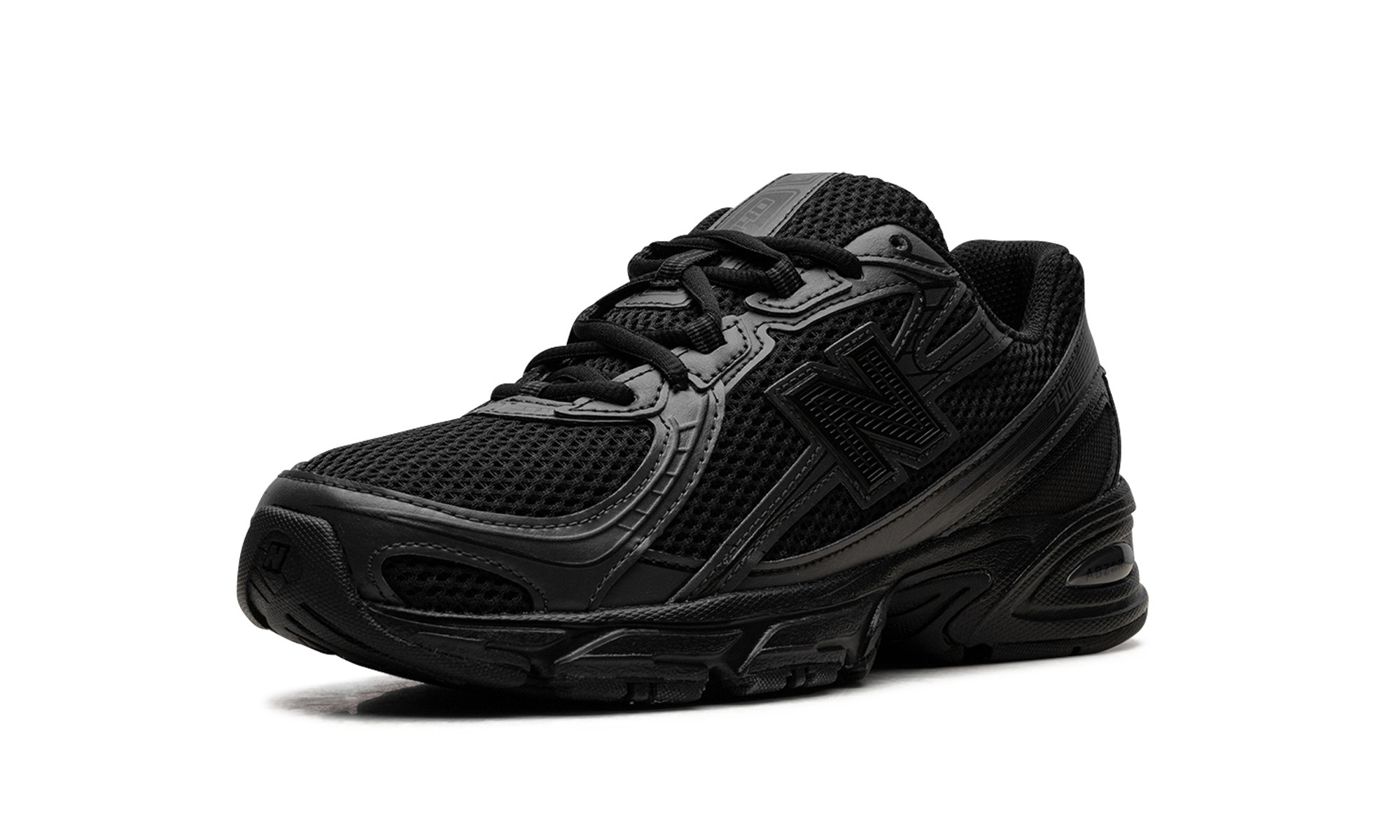 740 "Triple black" U740BO2