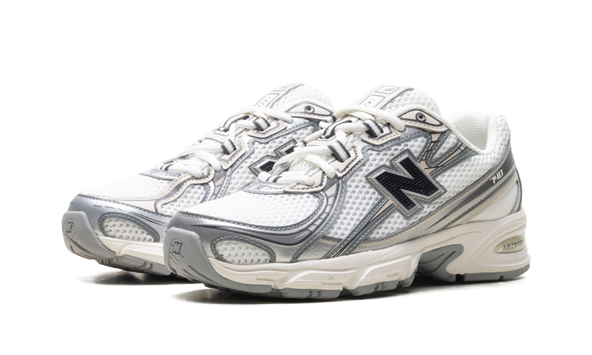 740 "White/linen/black" U740JSG