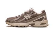 740v2 "Dark olivine" U740SA2