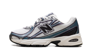 740v2 "Sea salt plum" U740PB2