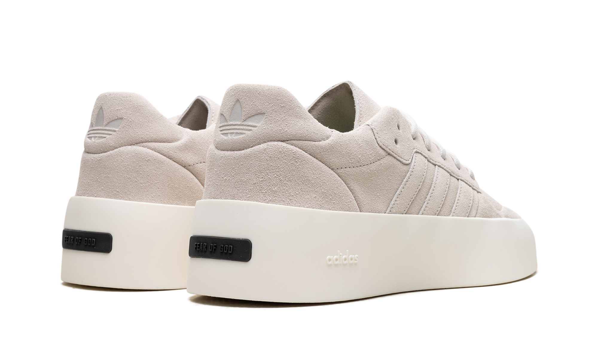 86 Low "Fear of god athletics - talc" IE6215