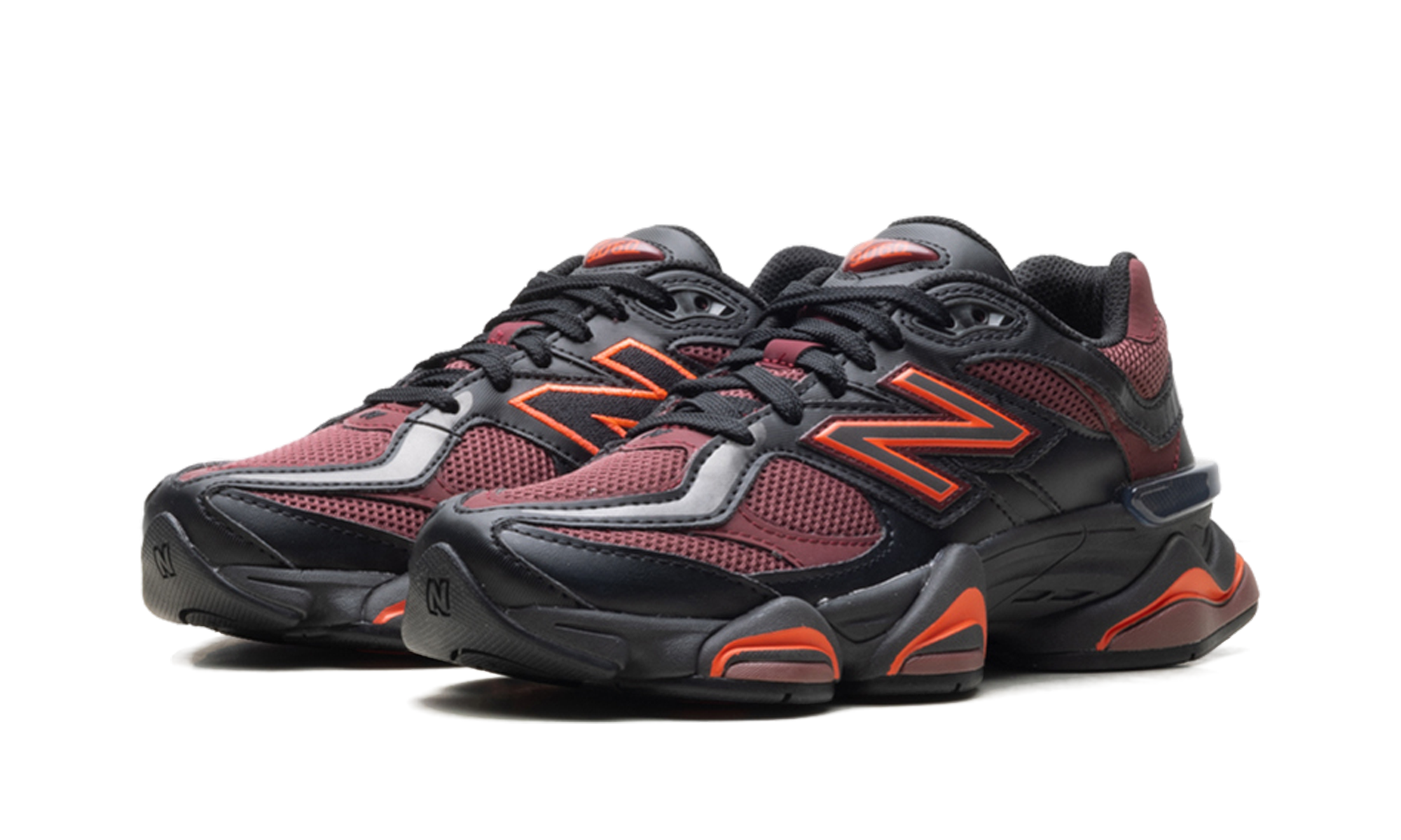 9060 "Black / washed burgundy" U9060BLA