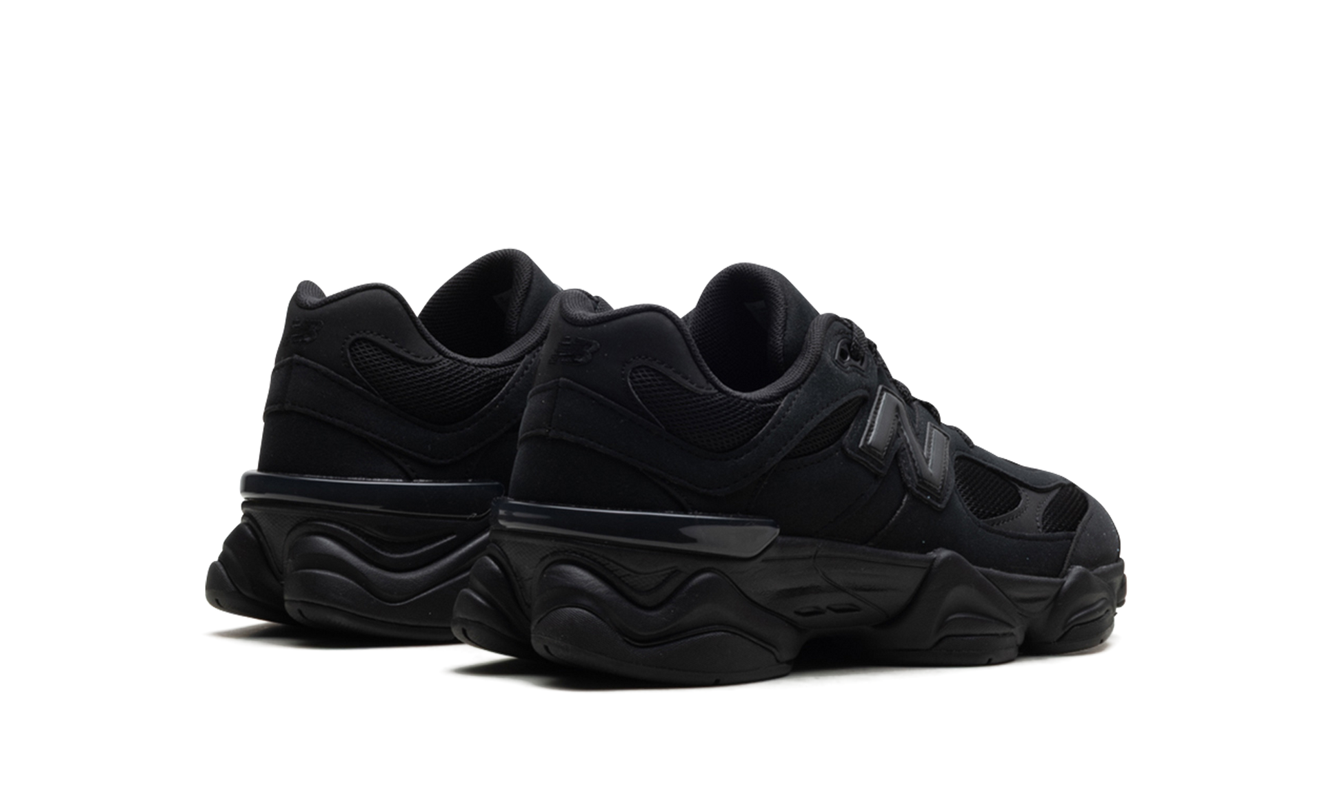 9060 GS "Triple black" GC9060BB