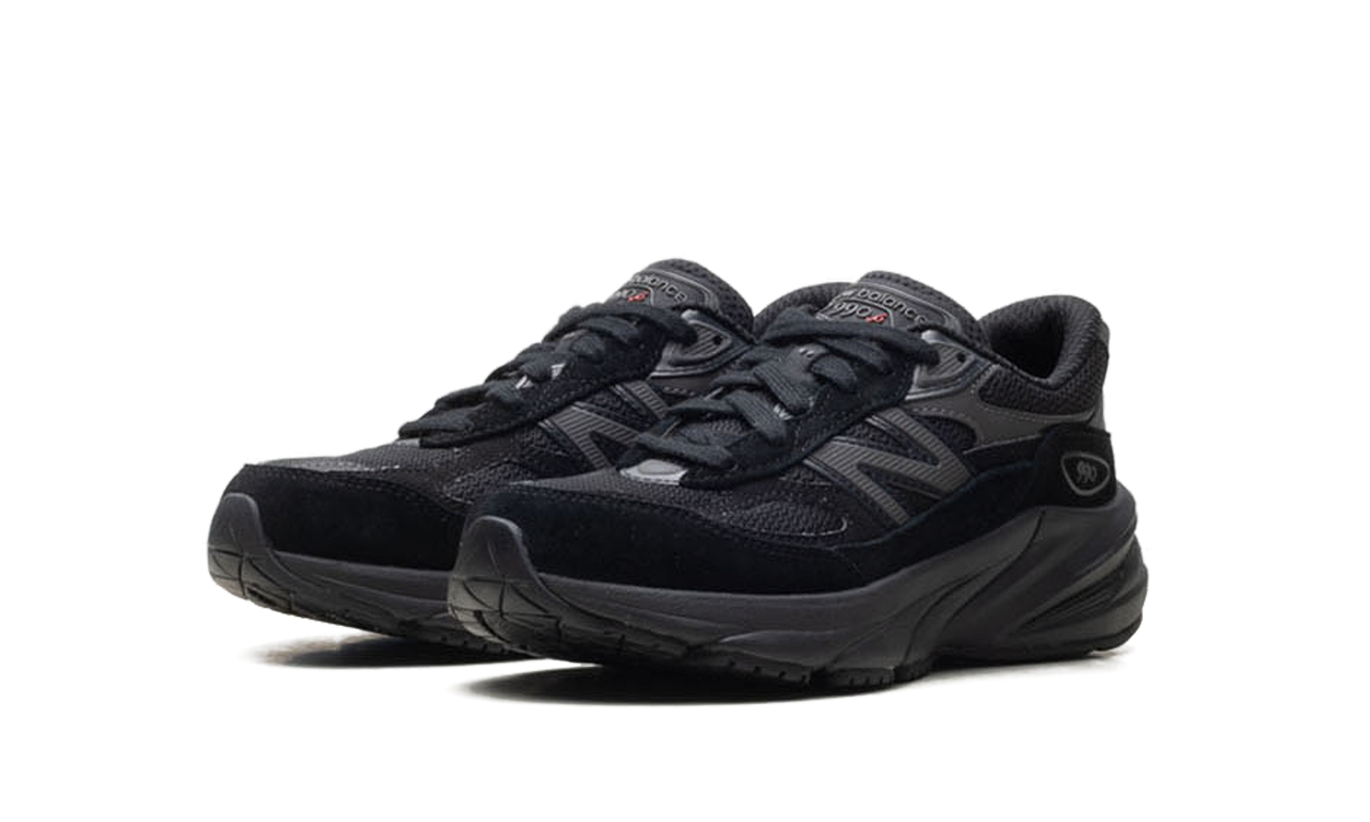 990v6 GS "Triple black" GC990BB6
