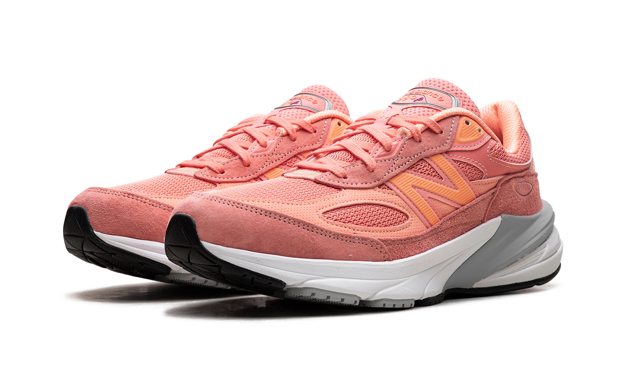 990v6 "Salmon" U990SR6
