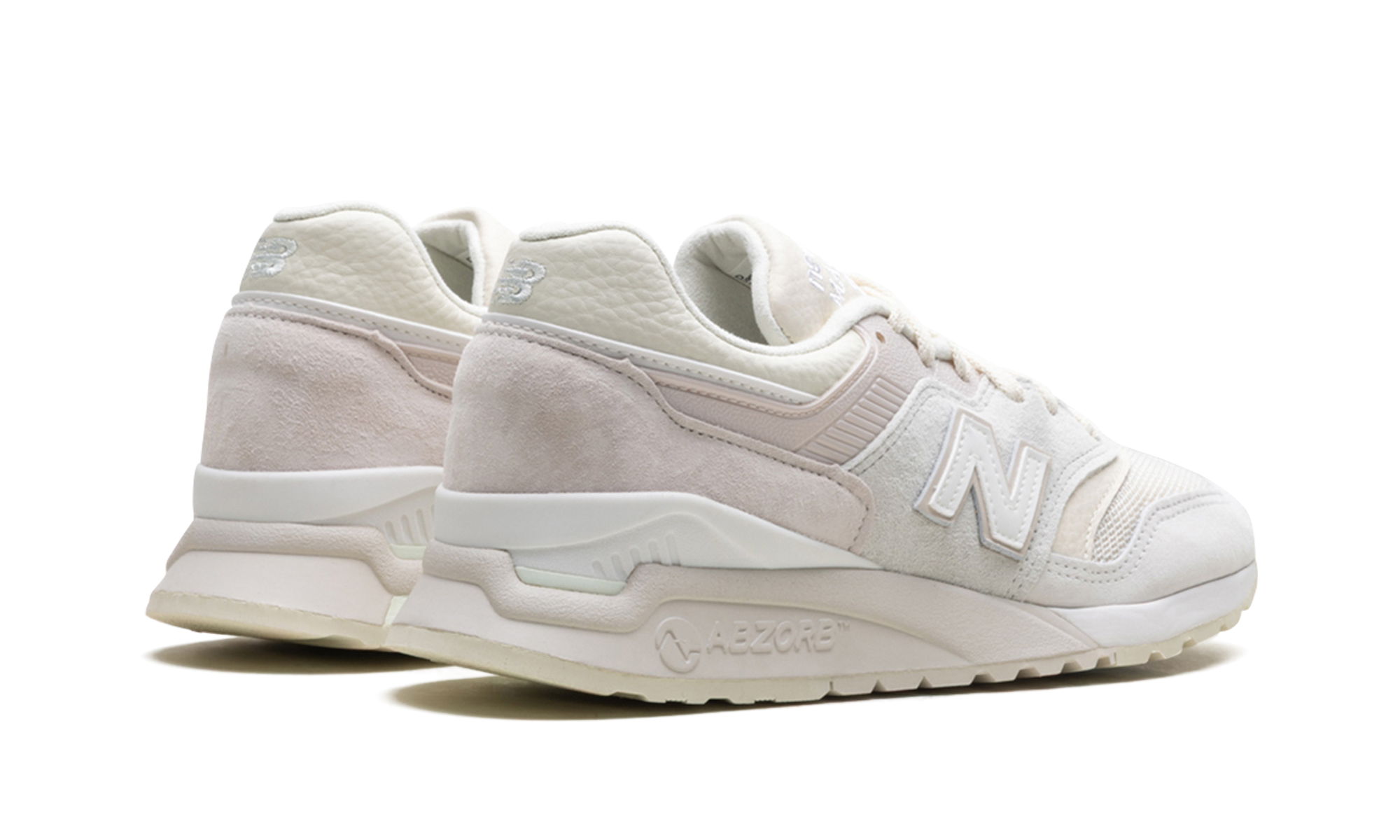 997.5 "Miusa kith easter white marshmallow angora" U9975HK