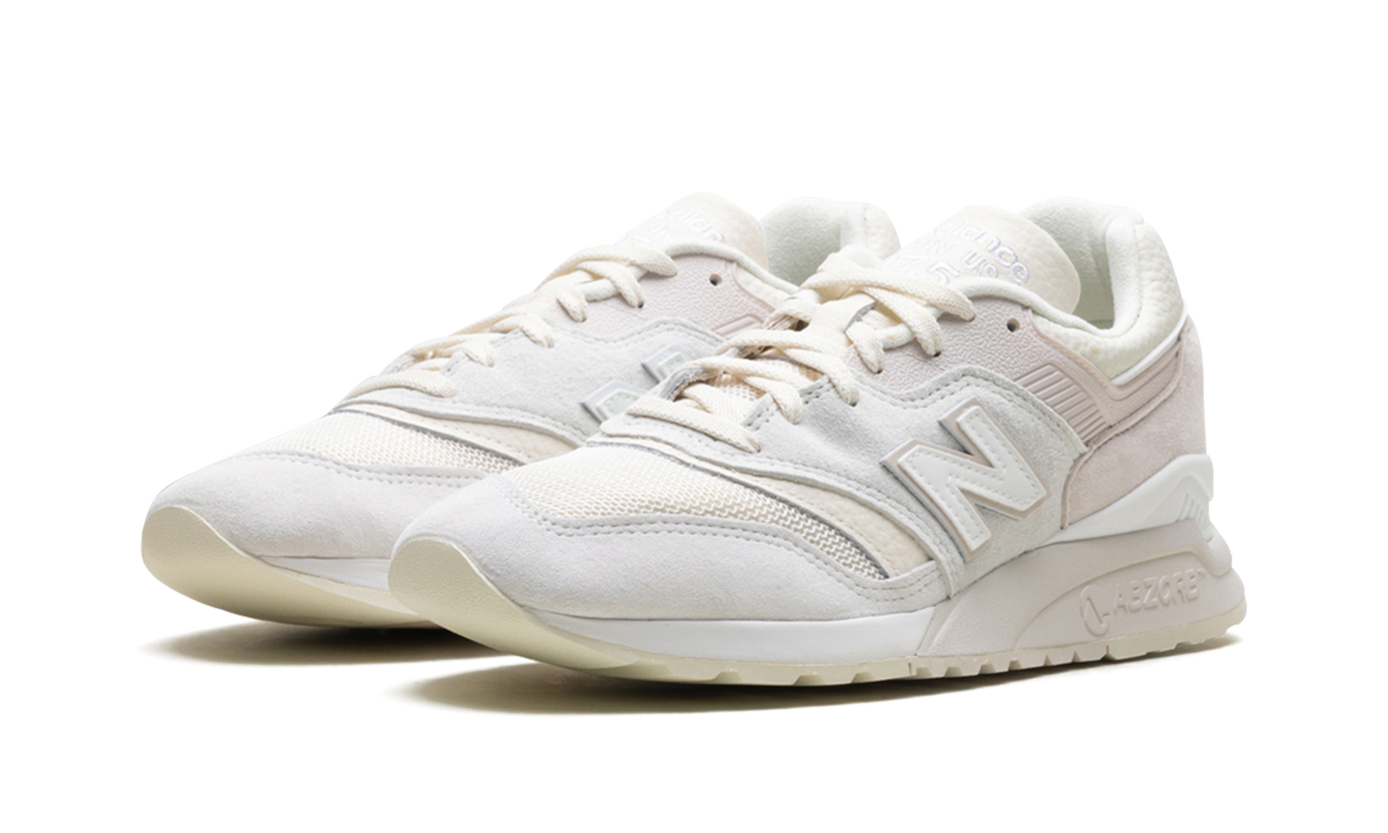 997.5 "Miusa kith easter white marshmallow angora" U9975HK