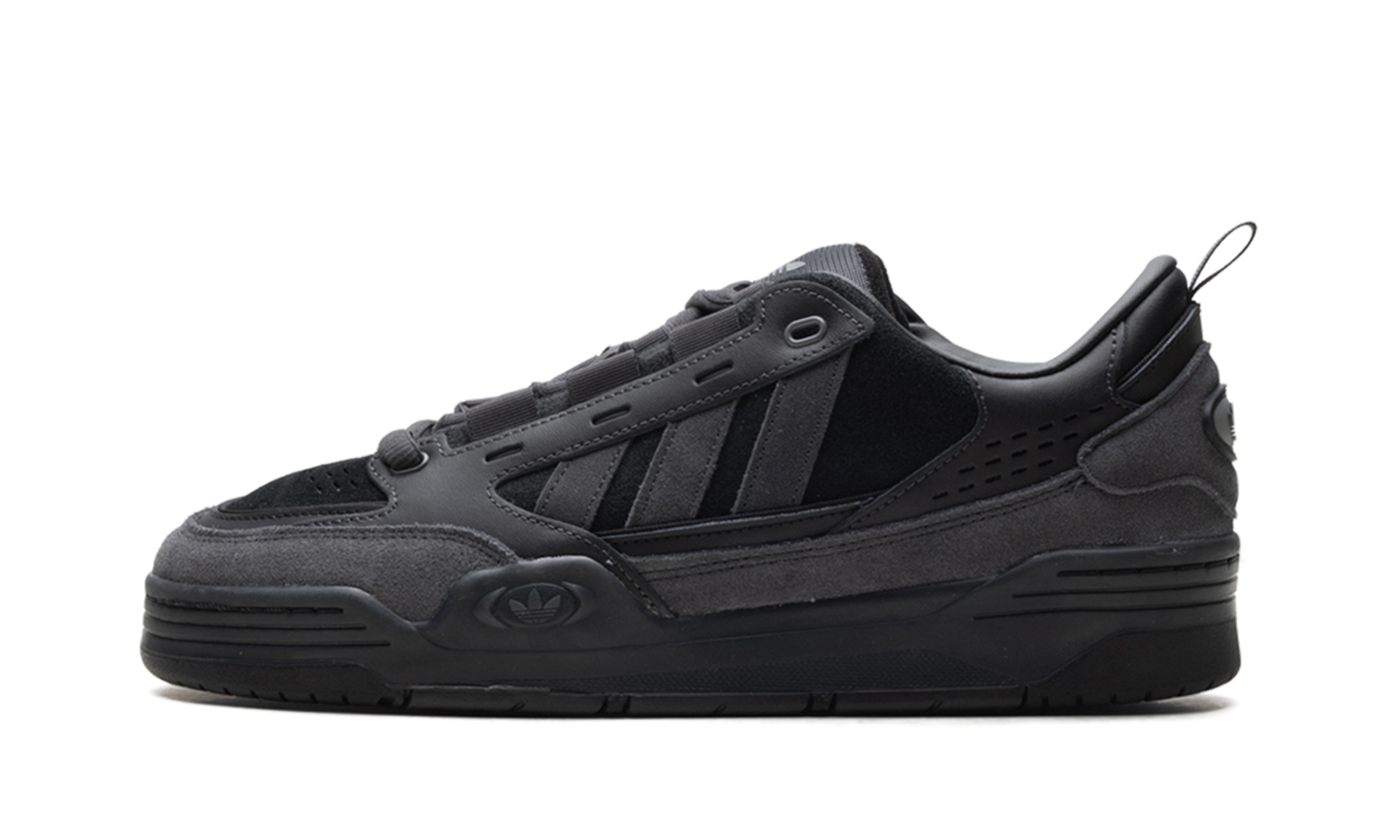 Adi2000 "Core black / utility black / utility black" GX4634