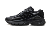 Adistar Jellyfish "Pharrell williams - triple black" KJ3841