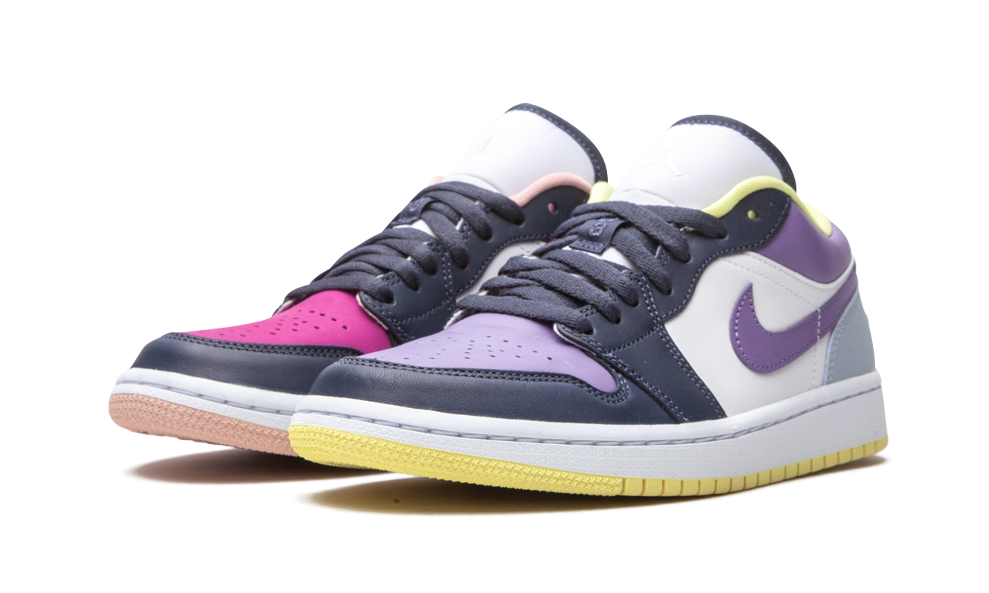 Air Jordan 1 Lo Se Women "Mismatched purple / magenta" DJ4342 400
