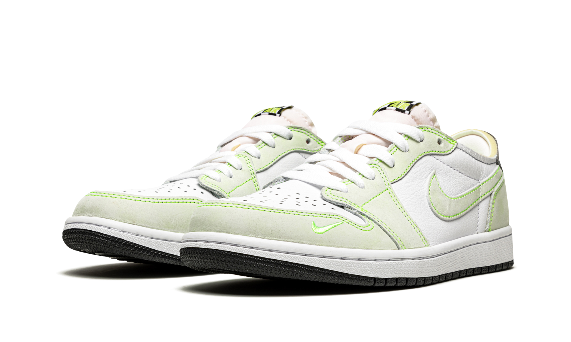 Air Jordan 1 Low OG "Ghost green" DM7837 103