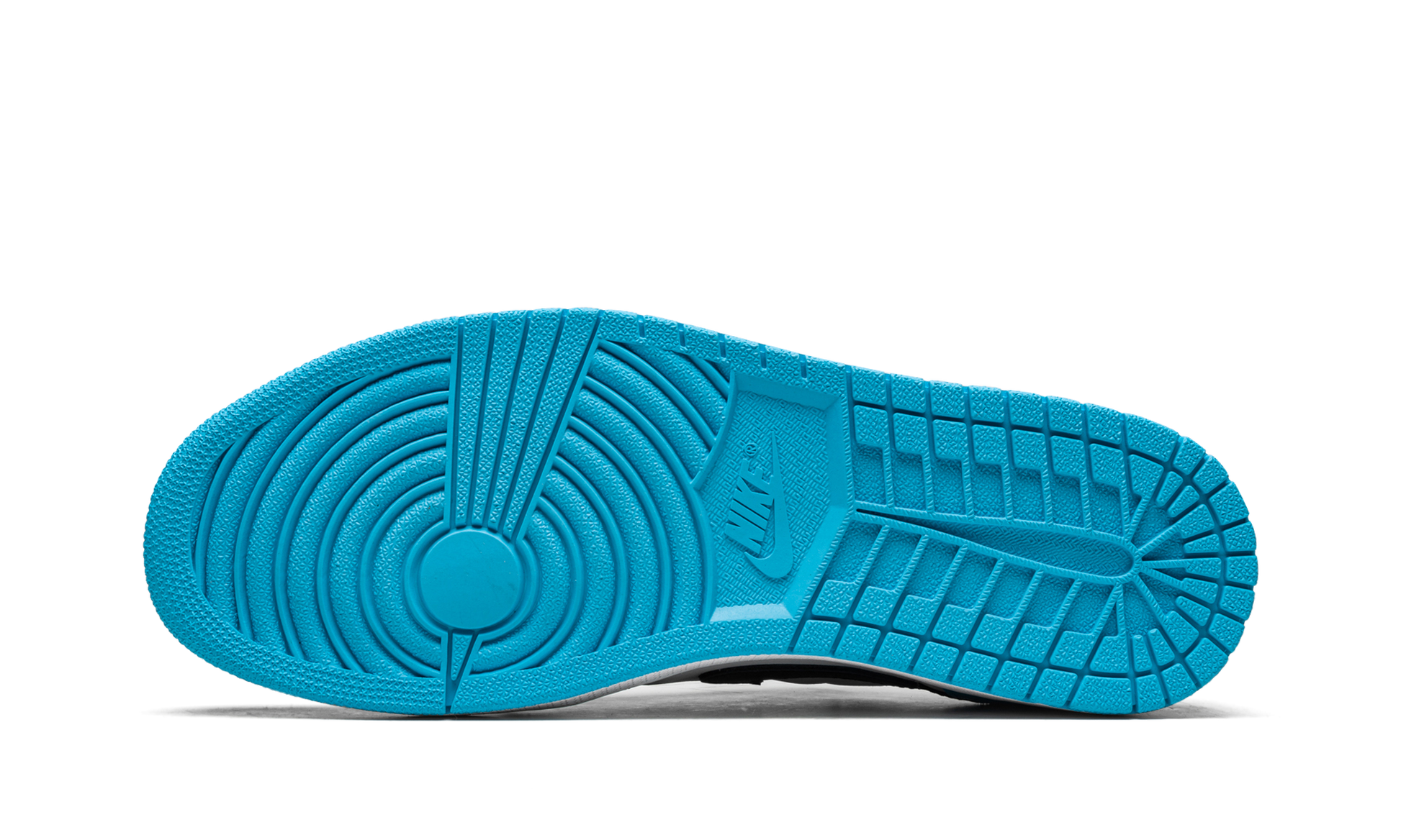 Air Jordan 1 Low OG "Unc" CZ0790 104