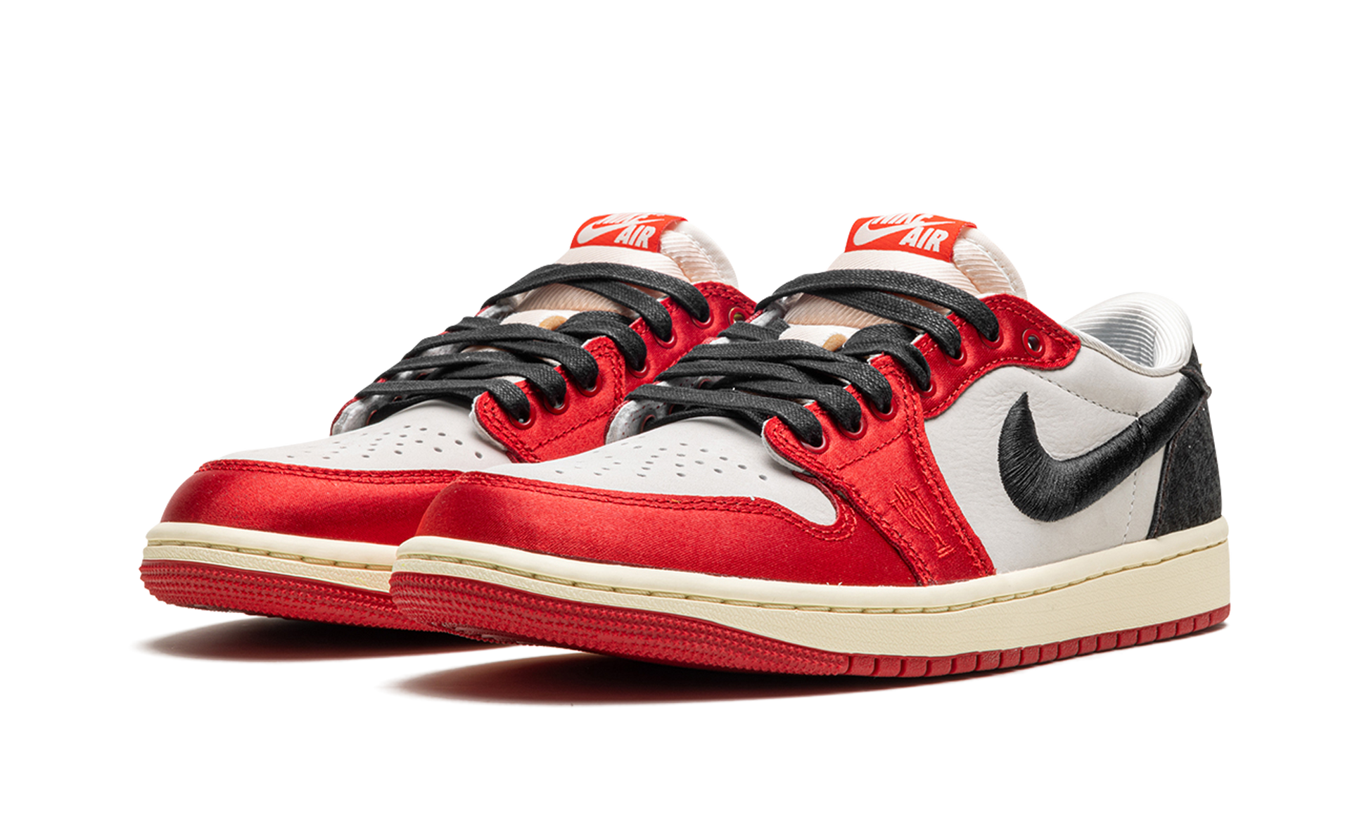 Air Jordan 1 Low "Trophy room - away" FN0432 100