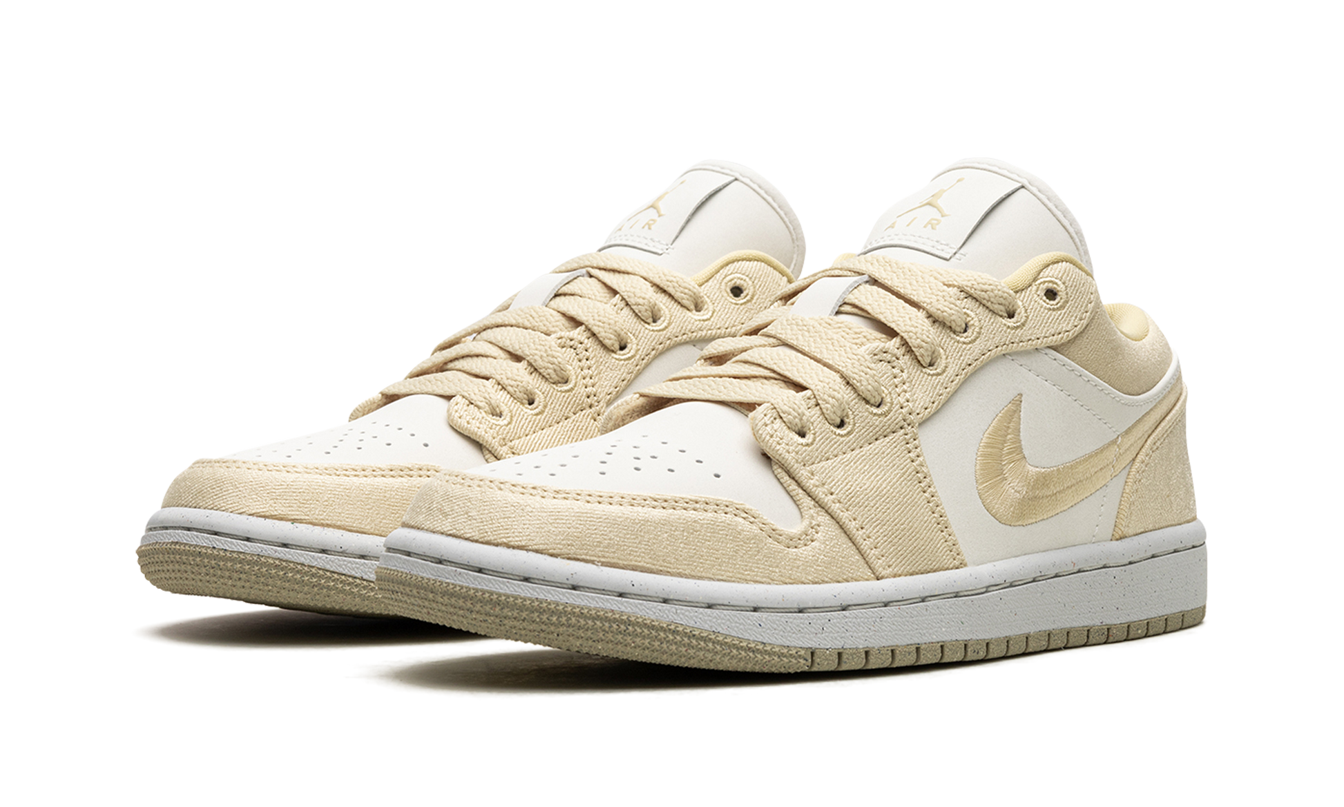 Air Jordan 1 Low Women "Team gold / sail" FN3722 701