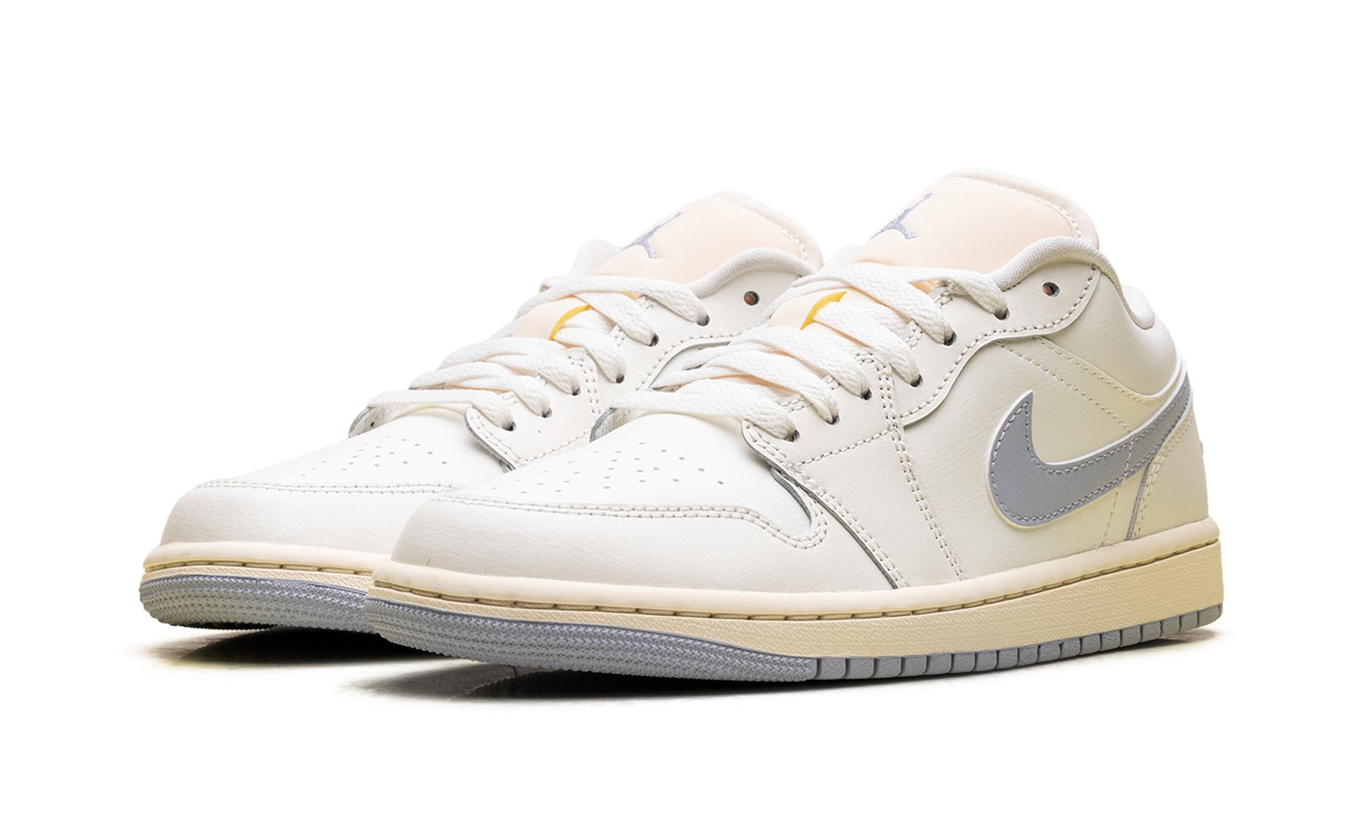 Air Jordan 1 Low Women "White/purple"