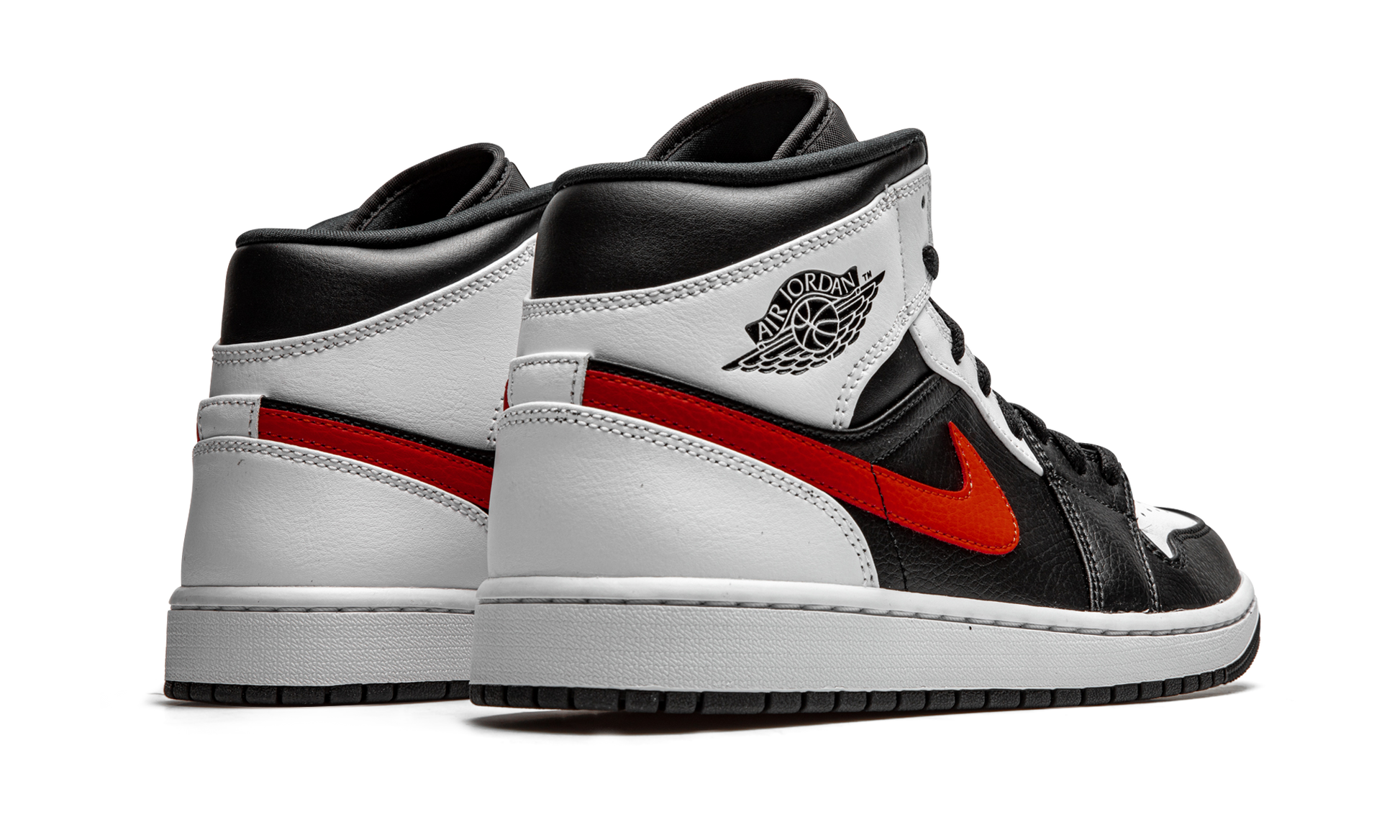 Air Jordan 1 Mid "Chile red" 554724 075