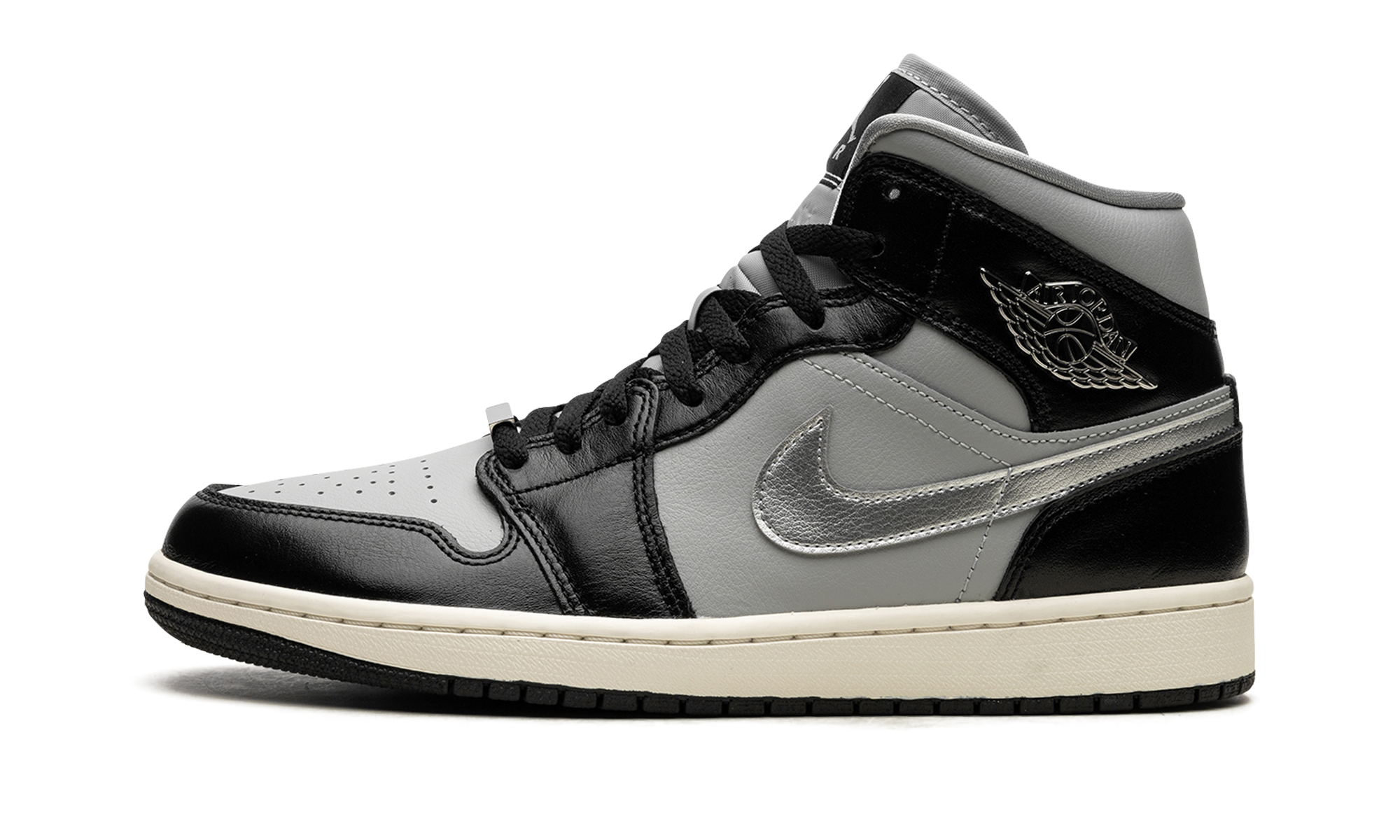 Air Jordan 1 Mid Se Women "Black chrome" FB9892 002
