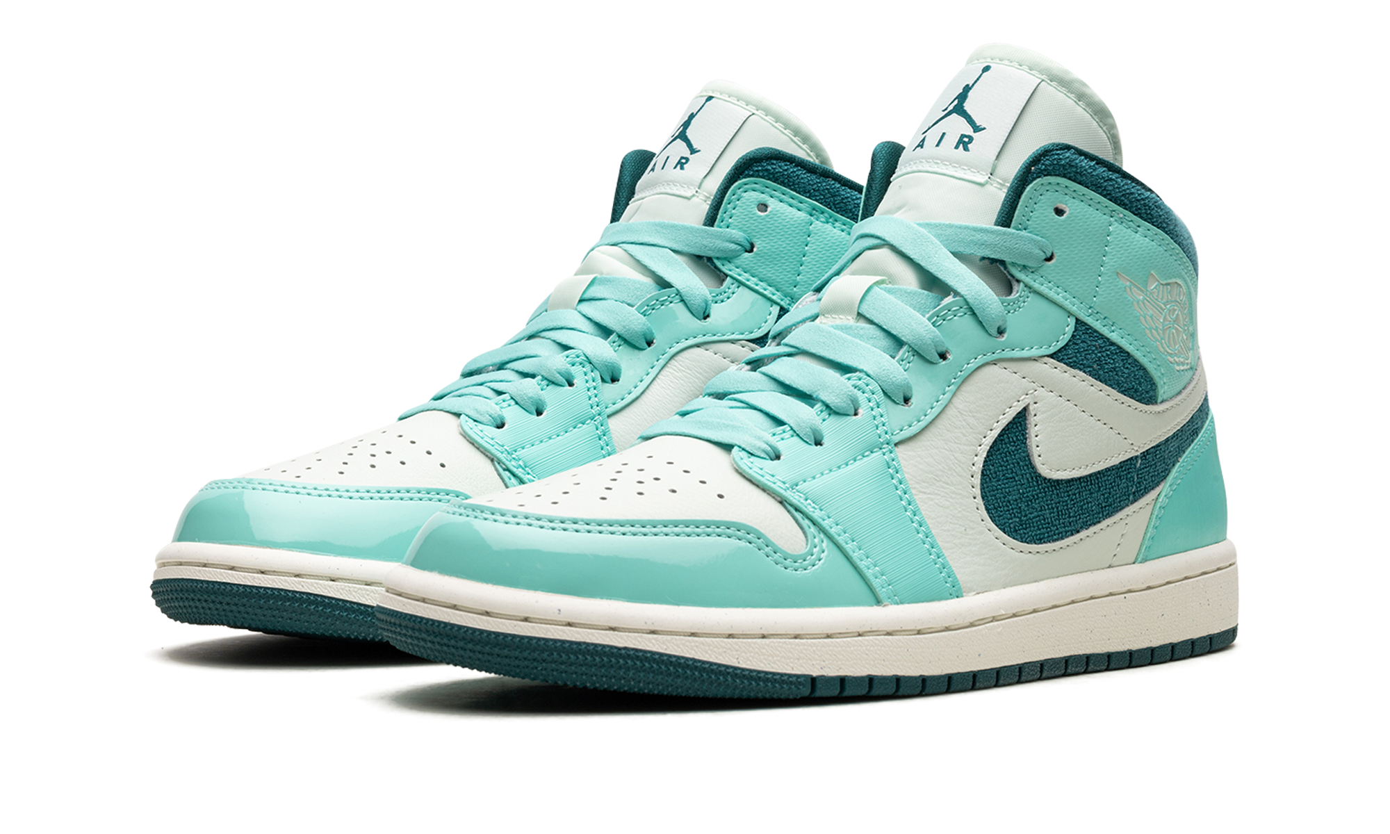 Air Jordan 1 Mid Se Women "Bleached turquoise" DZ3745 300
