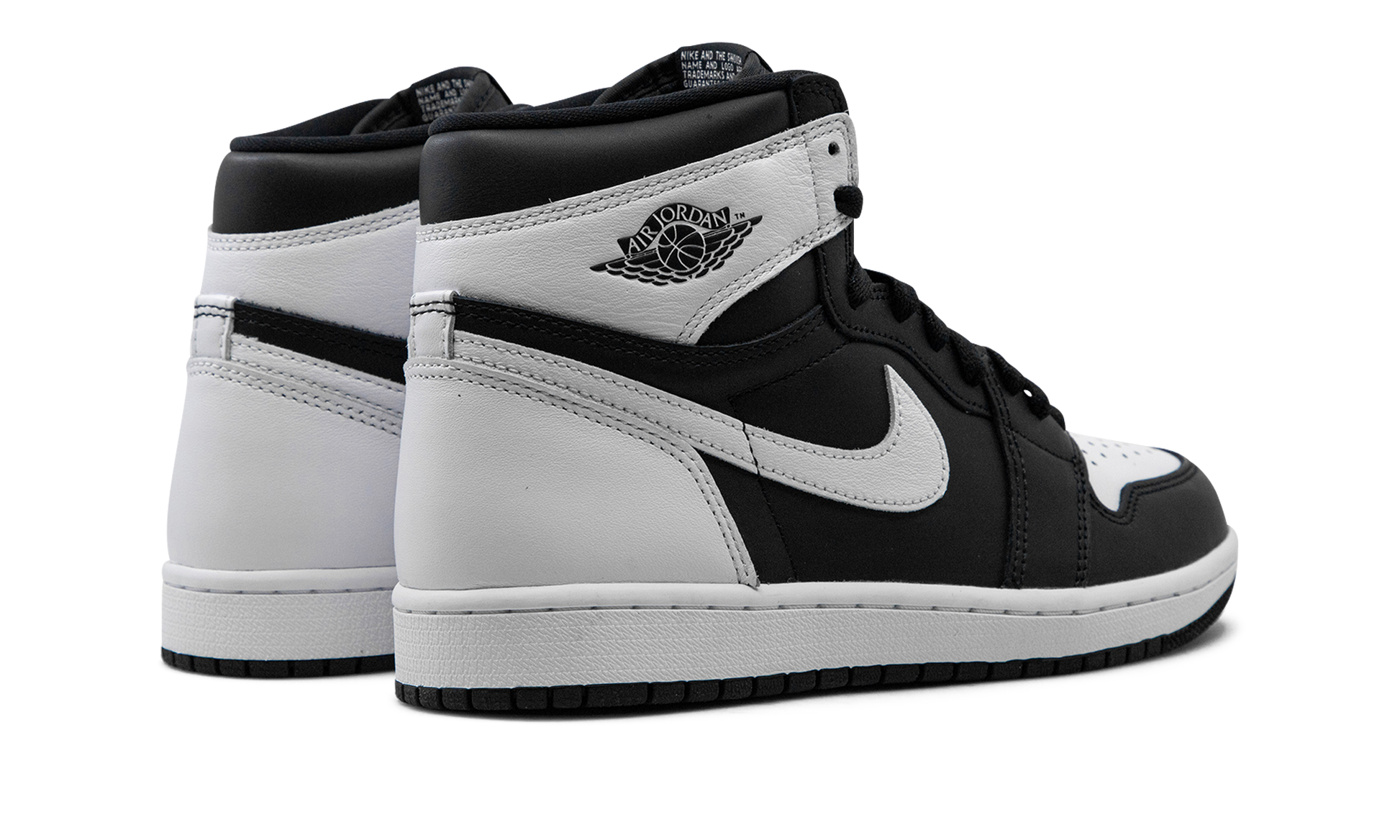 Air Jordan 1 RETRO High OG "Reverse panda" DZ5485 010