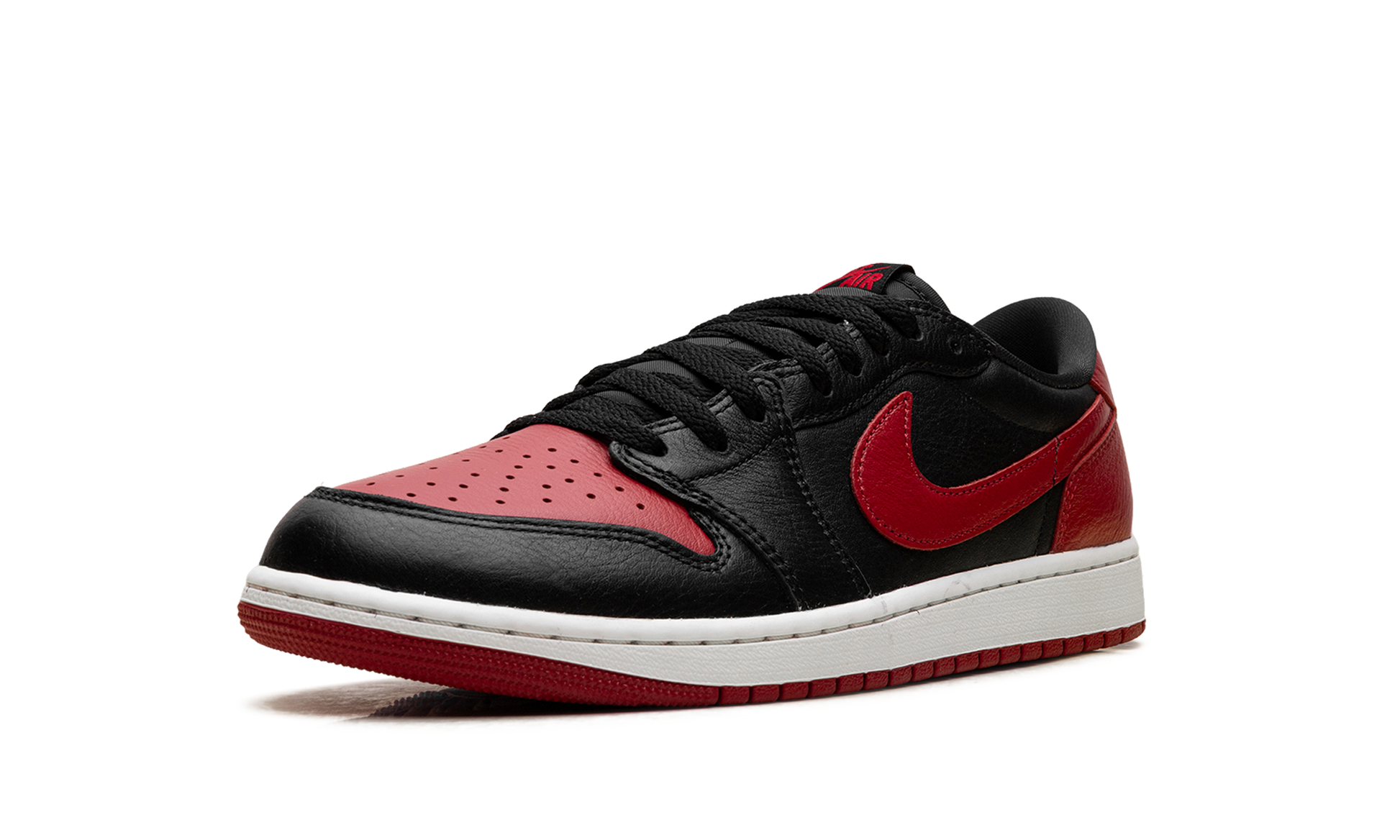 Air Jordan 1 RETRO Low OG "Banned (2026)" IW6276 001