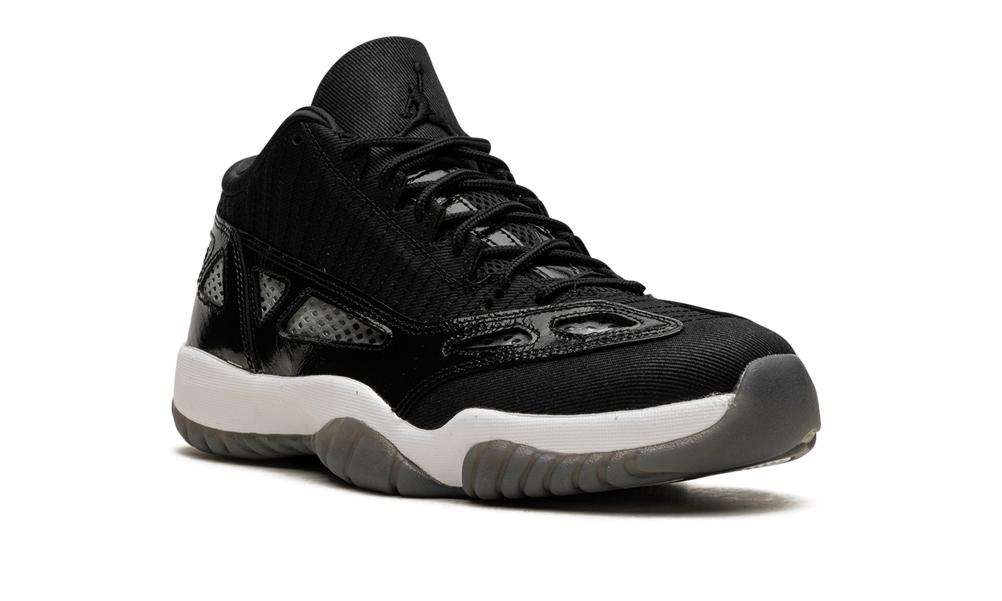 Air Jordan 11 Low Ie "Black/white" 919712 001