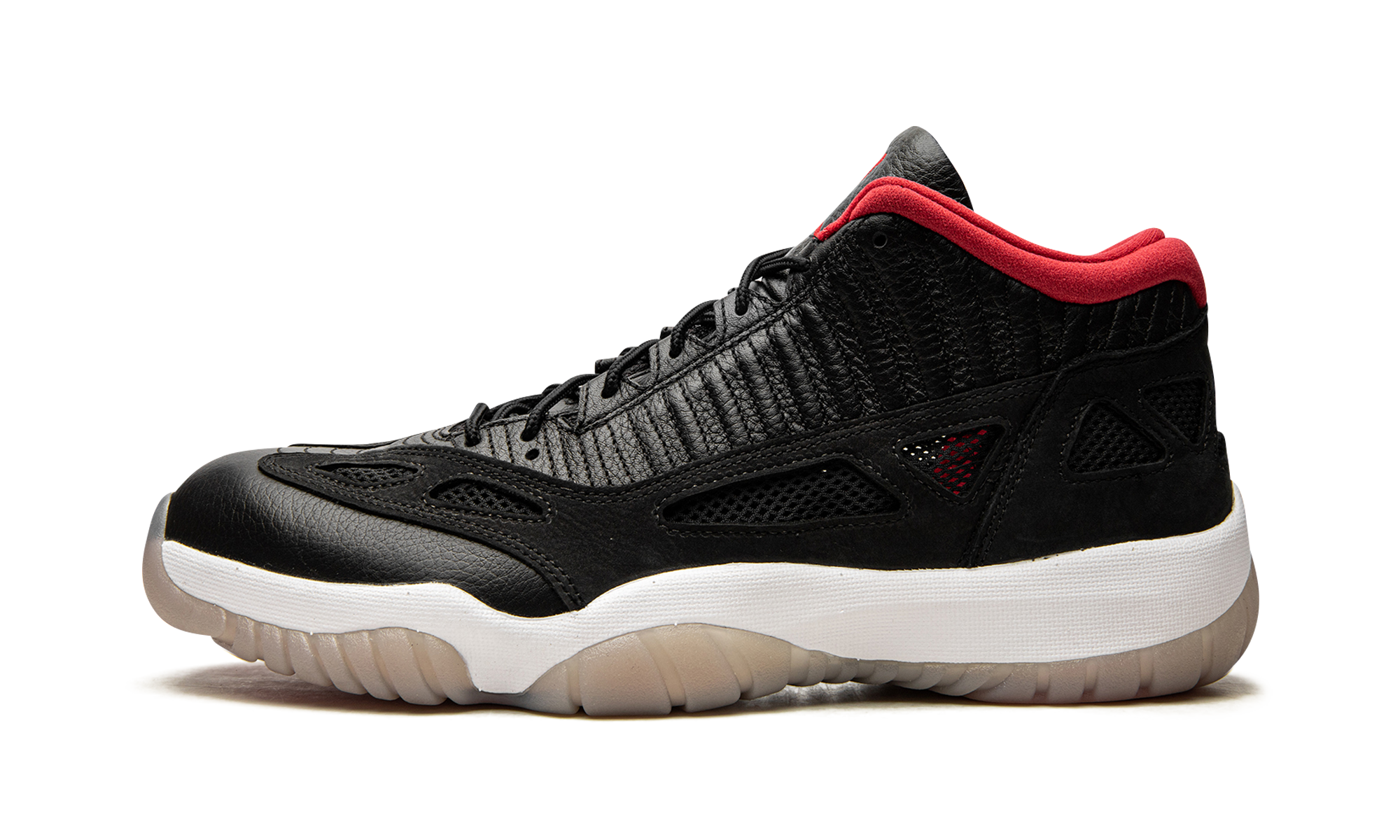 Air Jordan 11 Low Ie "Bred 2021" 919712 023