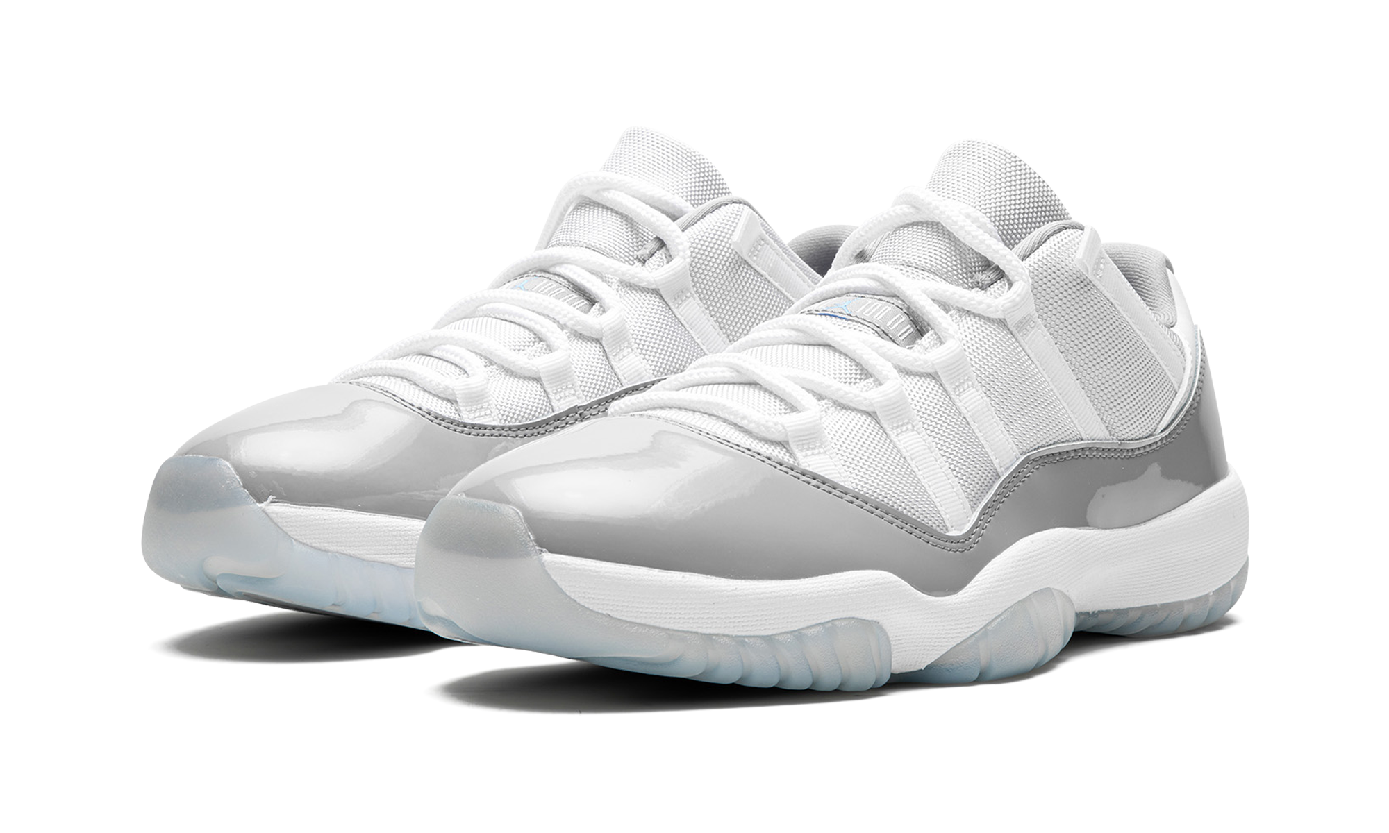 Air Jordan 11 Low "White cement" AV2187 140