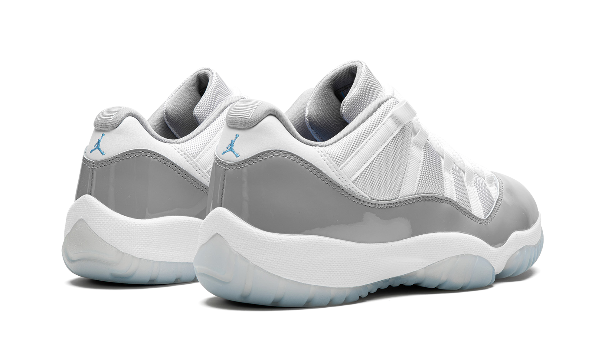 Air Jordan 11 Low "White cement" AV2187 140