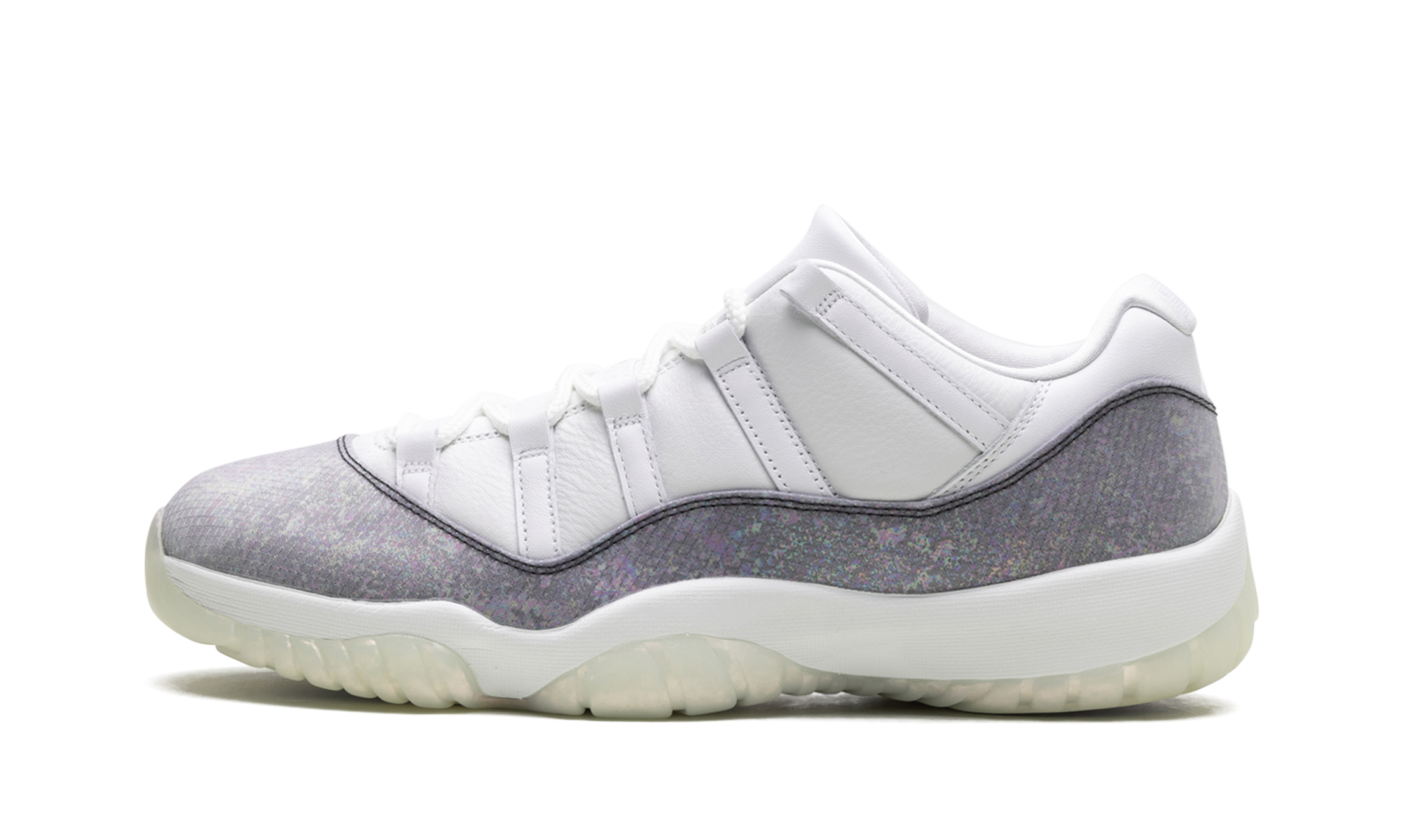 Air Jordan 11 Low "Year of the snake" HQ7000 001