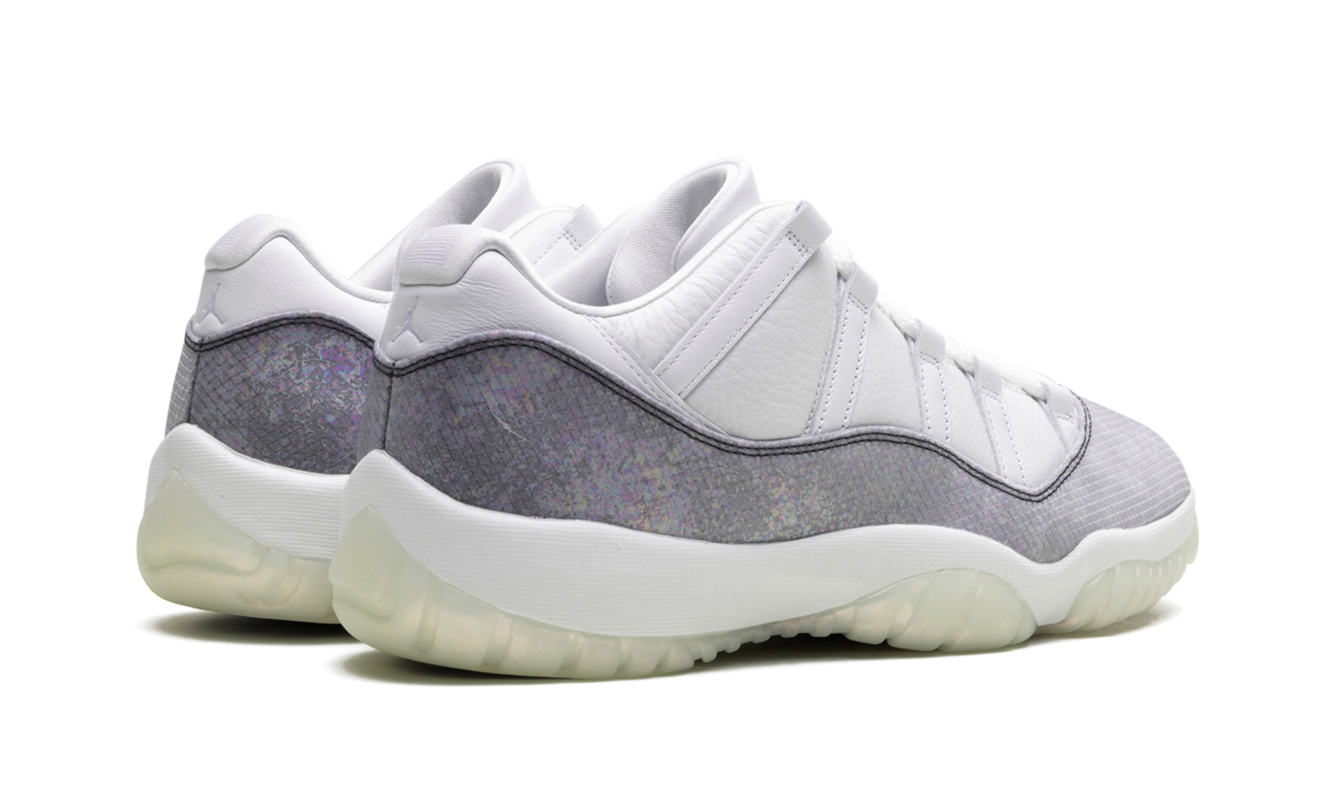 Air Jordan 11 Low "Year of the snake" HQ7000 001