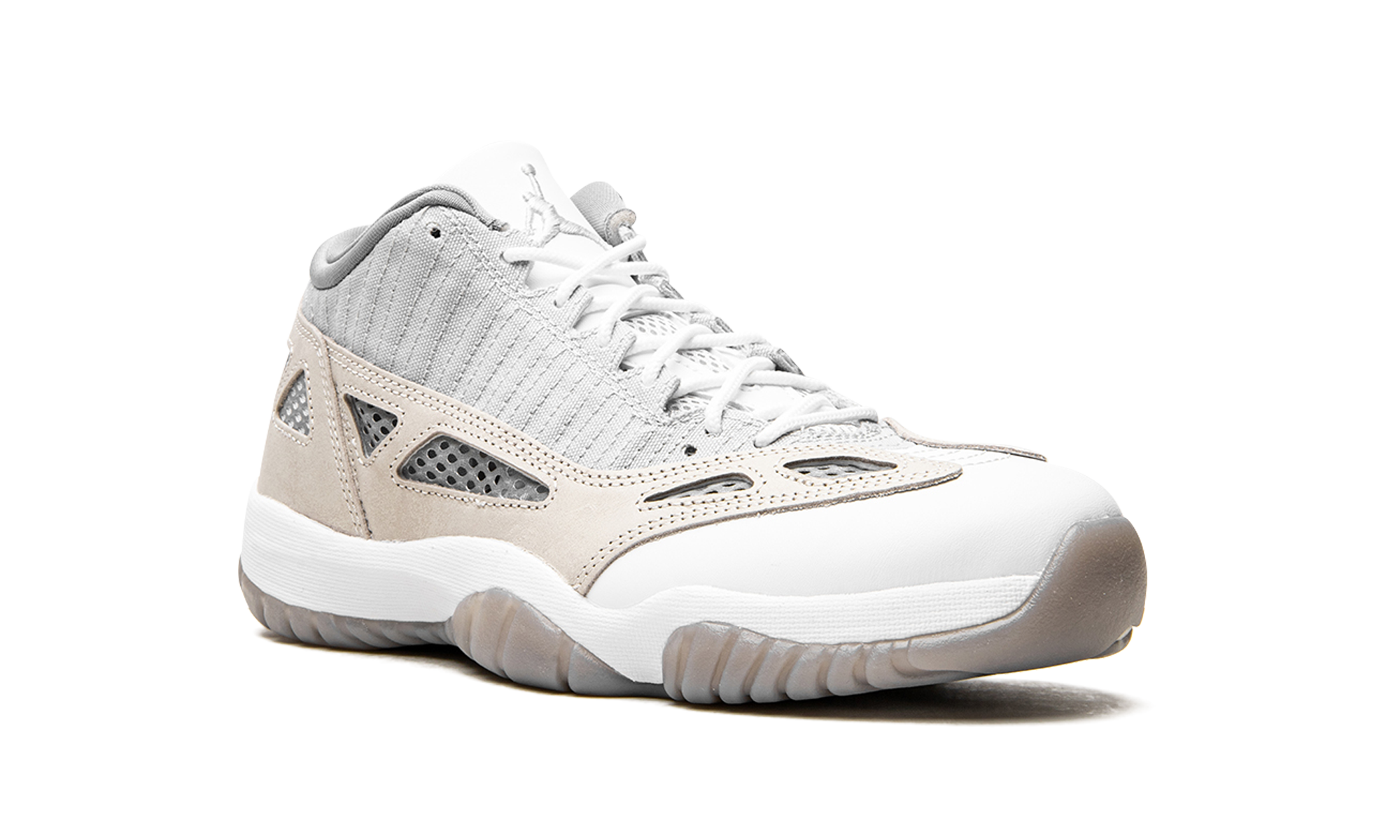 Air Jordan 11 RETRO Low Ie "'light orewood brown'" 919712 102