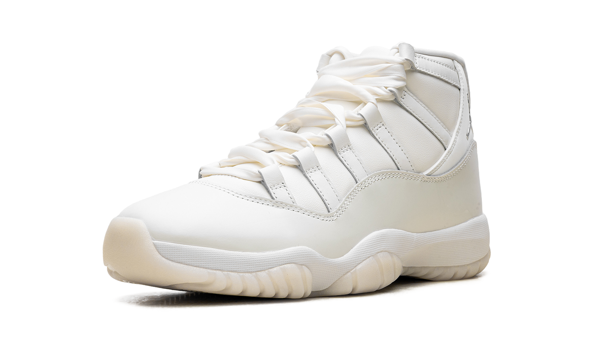 Air Jordan 11 Women "Pearl" AR0715 110