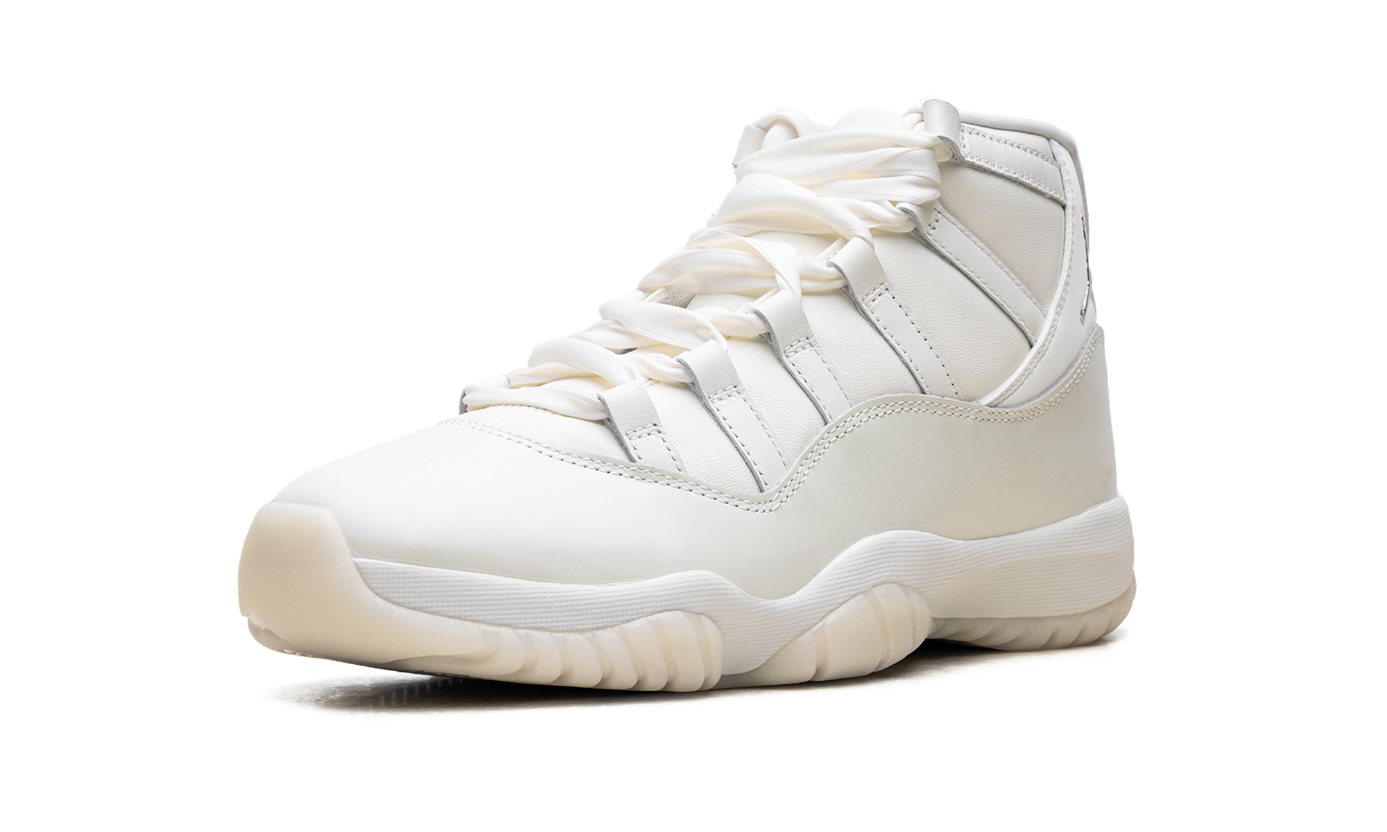 Air Jordan 11 Women "Pearl" AR0715 110