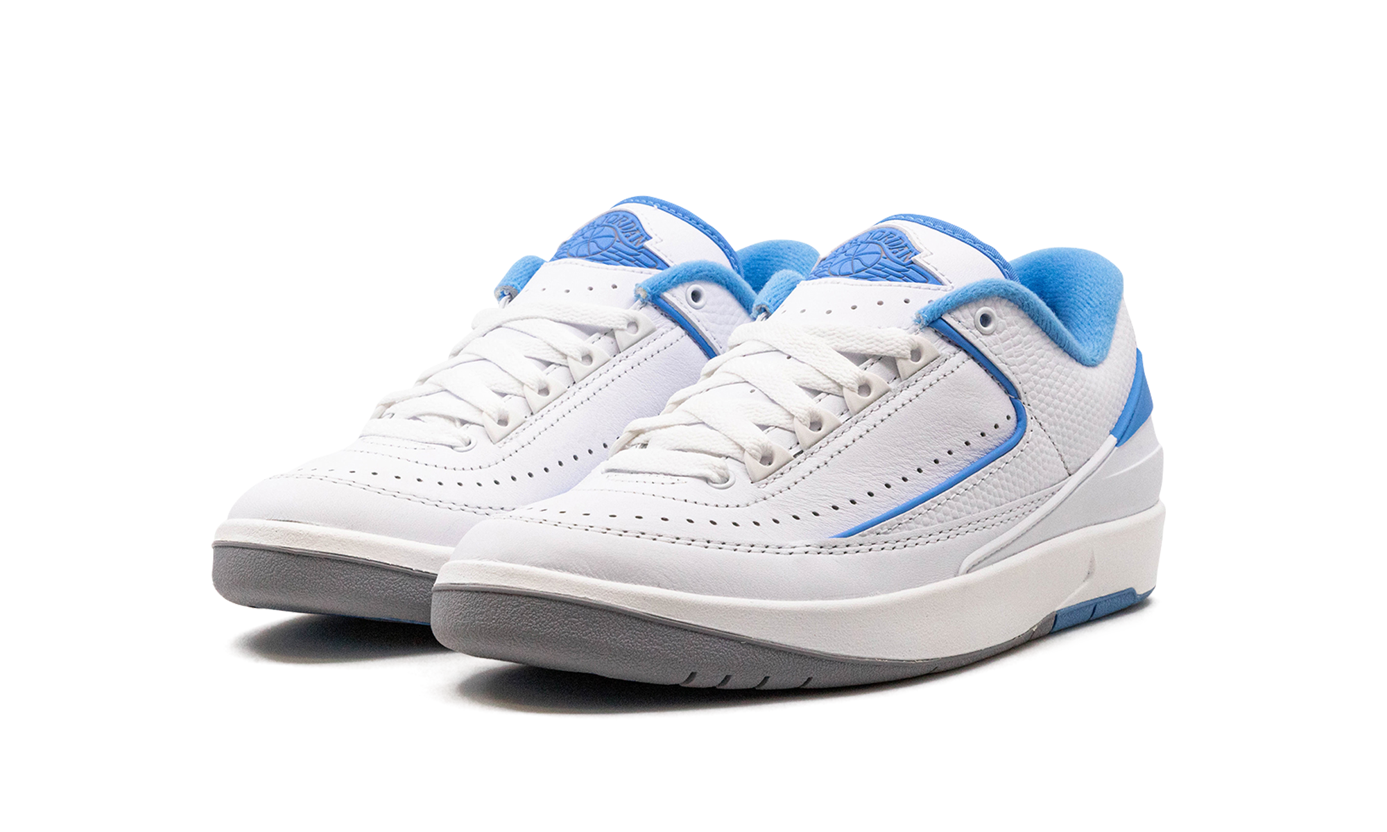 Air Jordan 2 Low GS "University blue" FJ6869 104