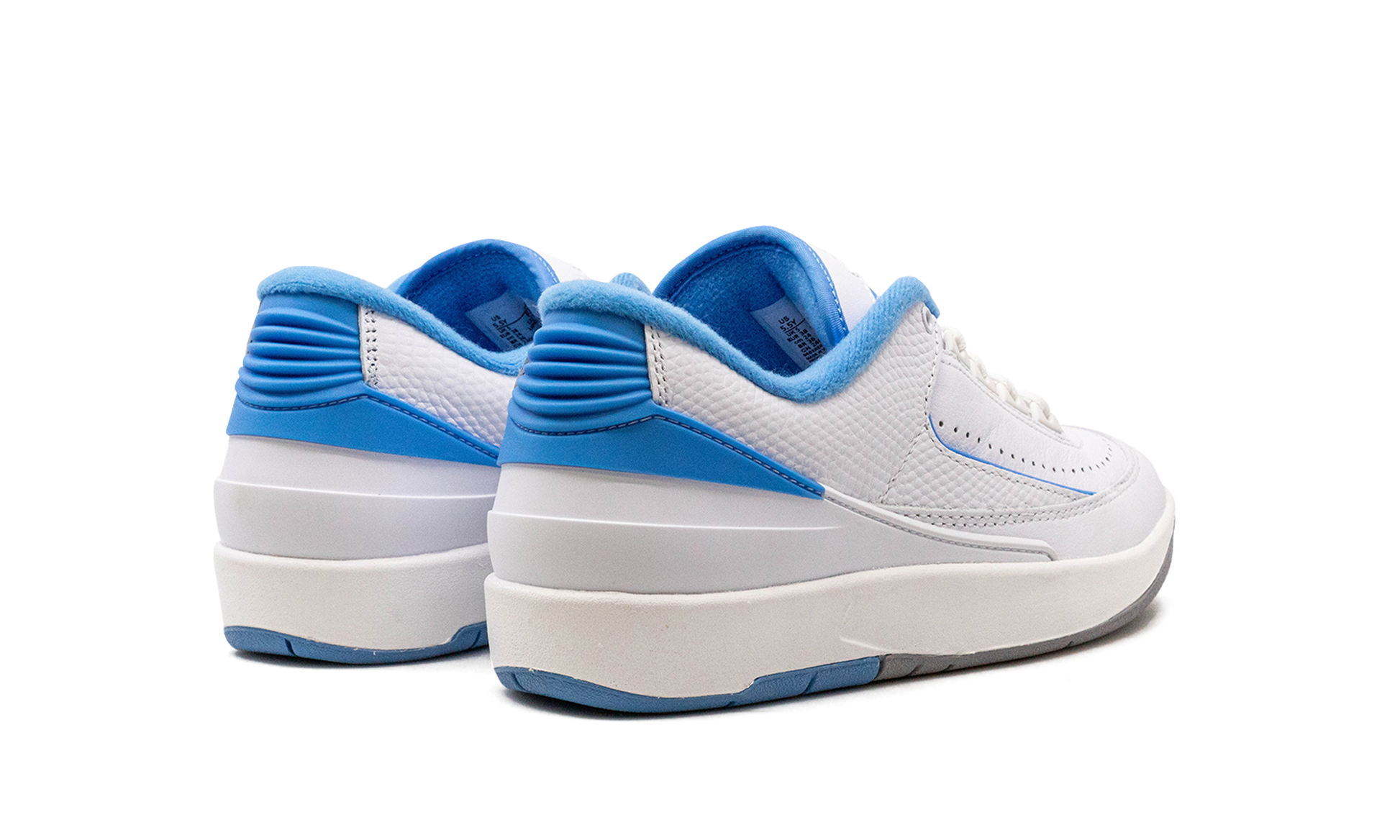 Air Jordan 2 Low GS "University blue" FJ6869 104