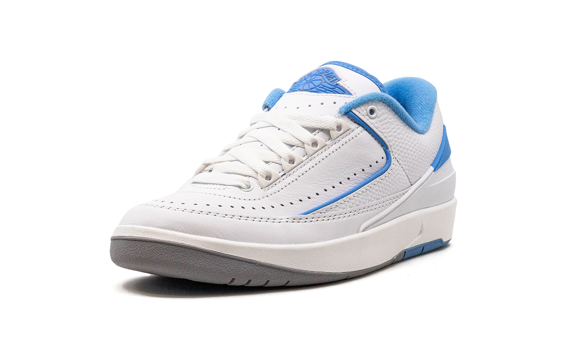 Air Jordan 2 Low GS "University blue" FJ6869 104
