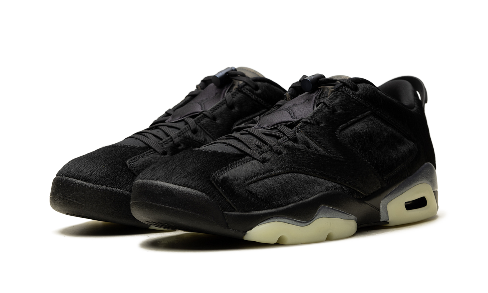 Air Jordan 6 Women "Blackout" IO9786 001