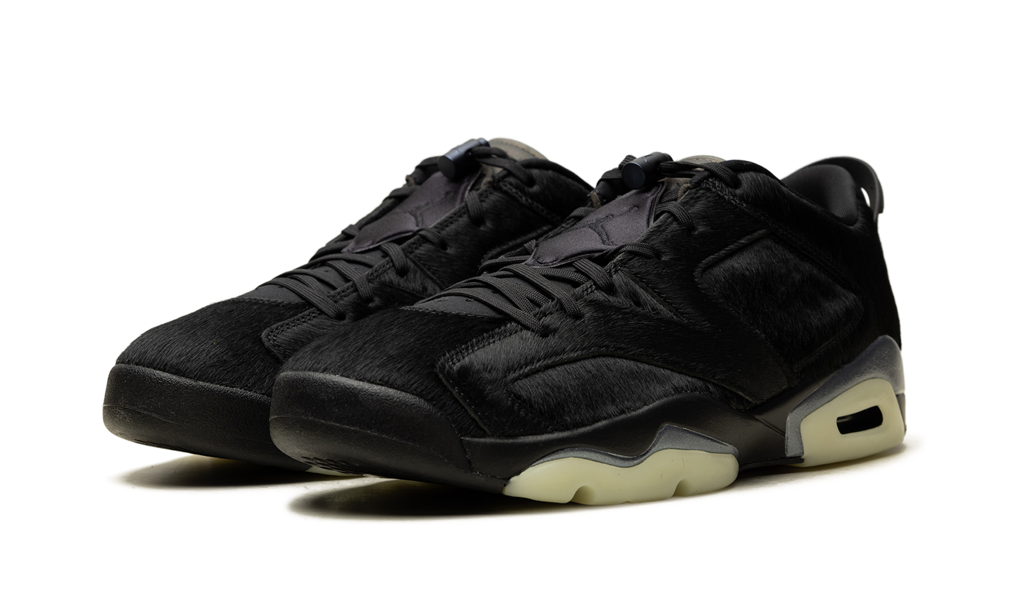 Air Jordan 6 Women "Blackout" IO9786 001