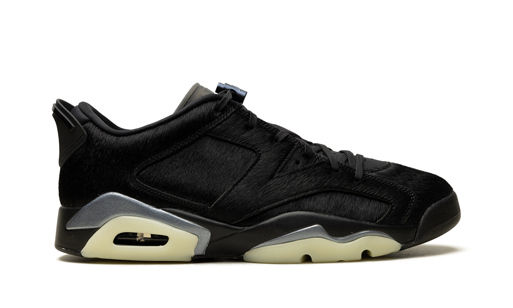 Air Jordan 6 Women "Blackout" IO9786 001