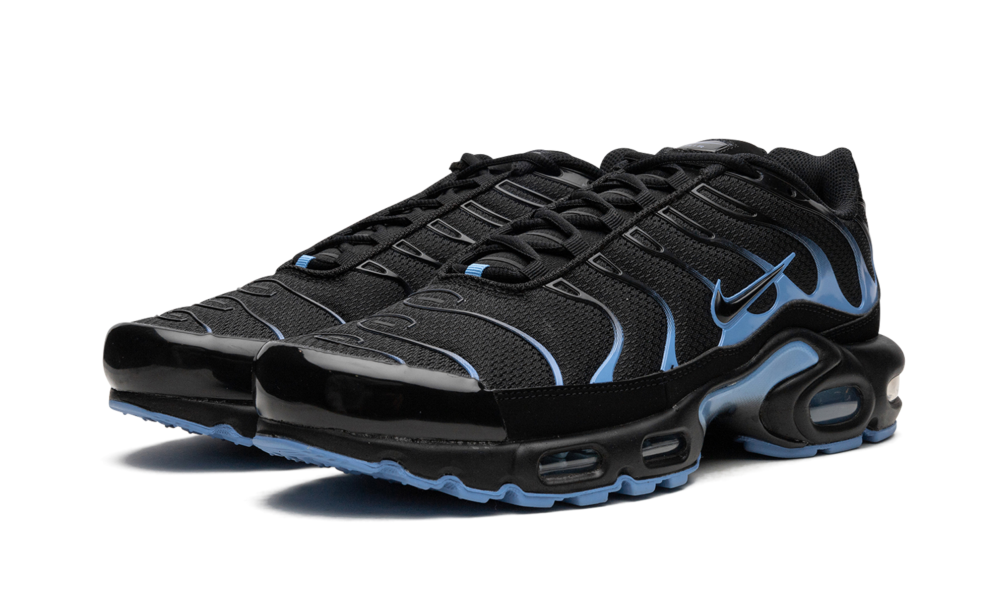 Air Max Plus "Black / university blue" DM0032 005